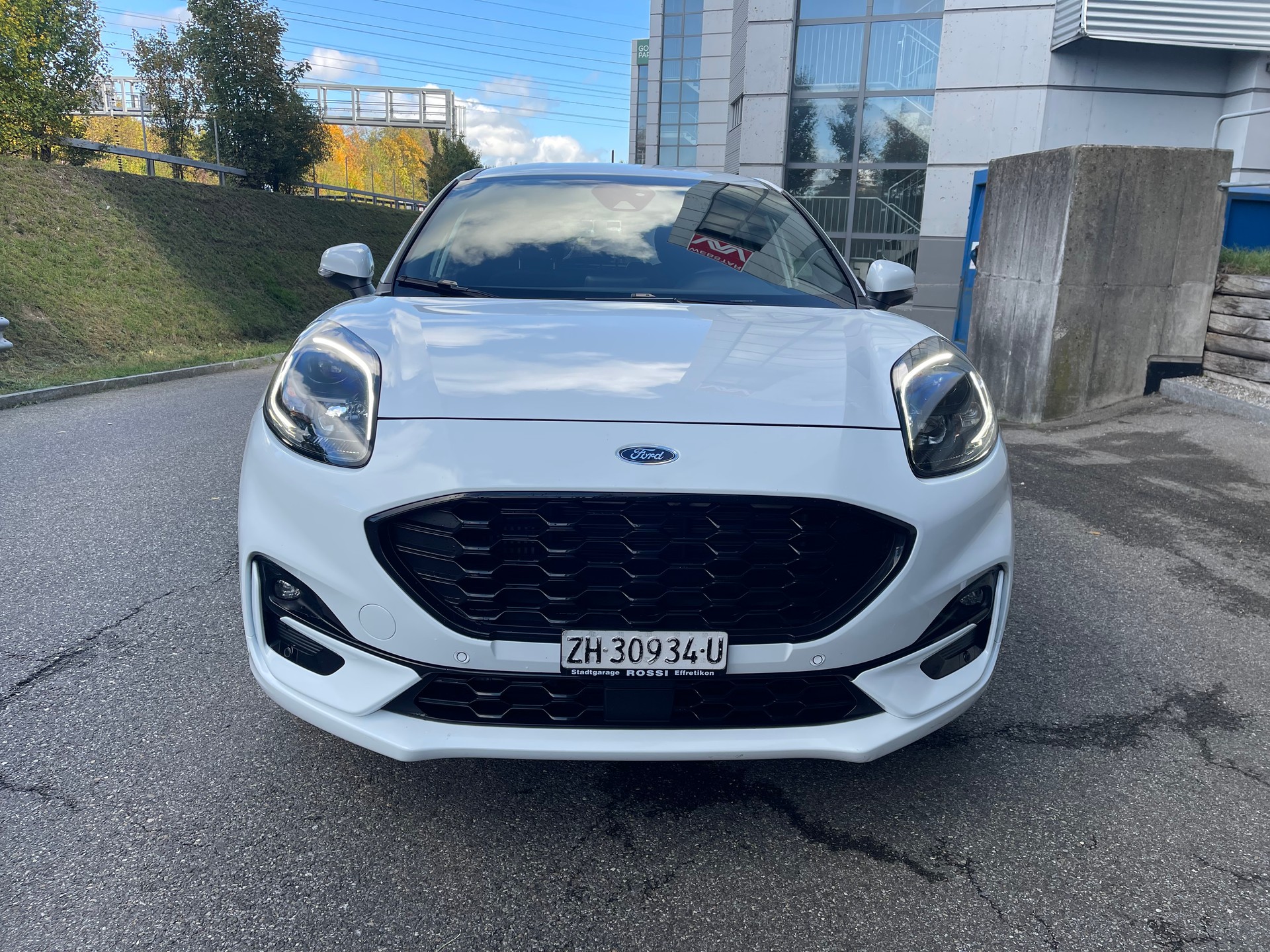 FORD Puma 1.0 EcoB Hybrid ST-Line-image-2