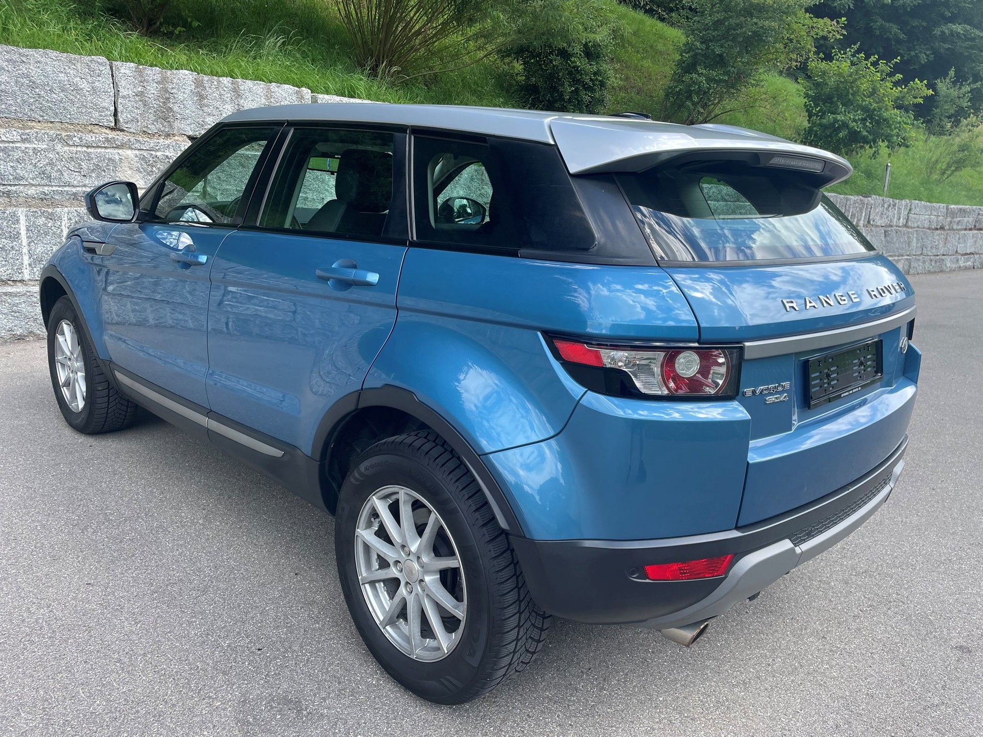 LAND ROVER Range Rover Evoque 2.2 SD4 Prestige-image-3
