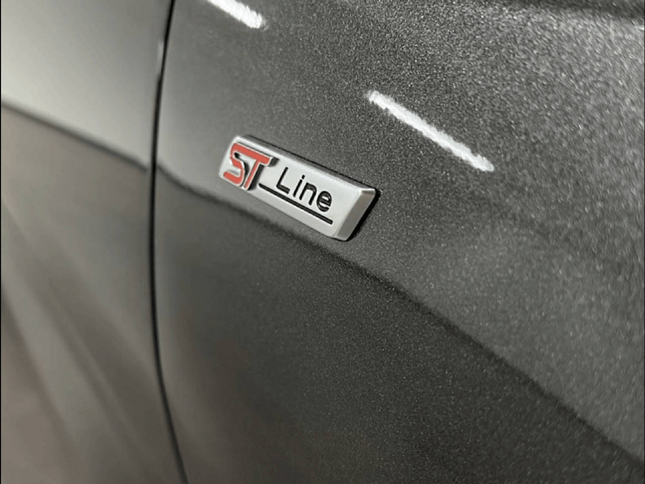 FORD Focus Station Wagon 1.0i EcoB Hybrid 125 ST-Line X-image-14