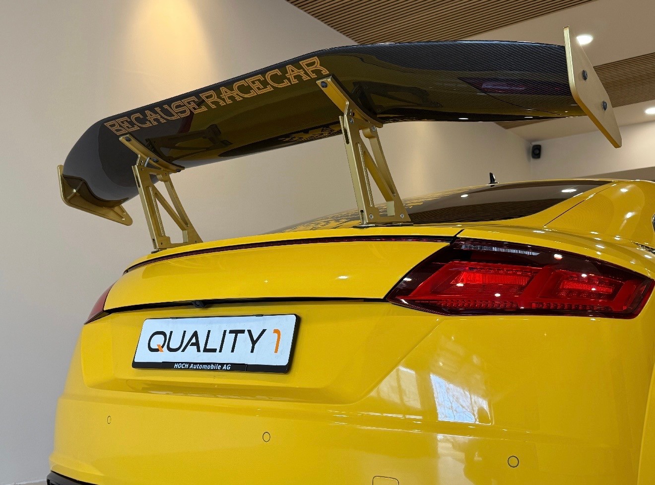 AUDI TTS Coupé 2.0 TFSI quattro-image-9