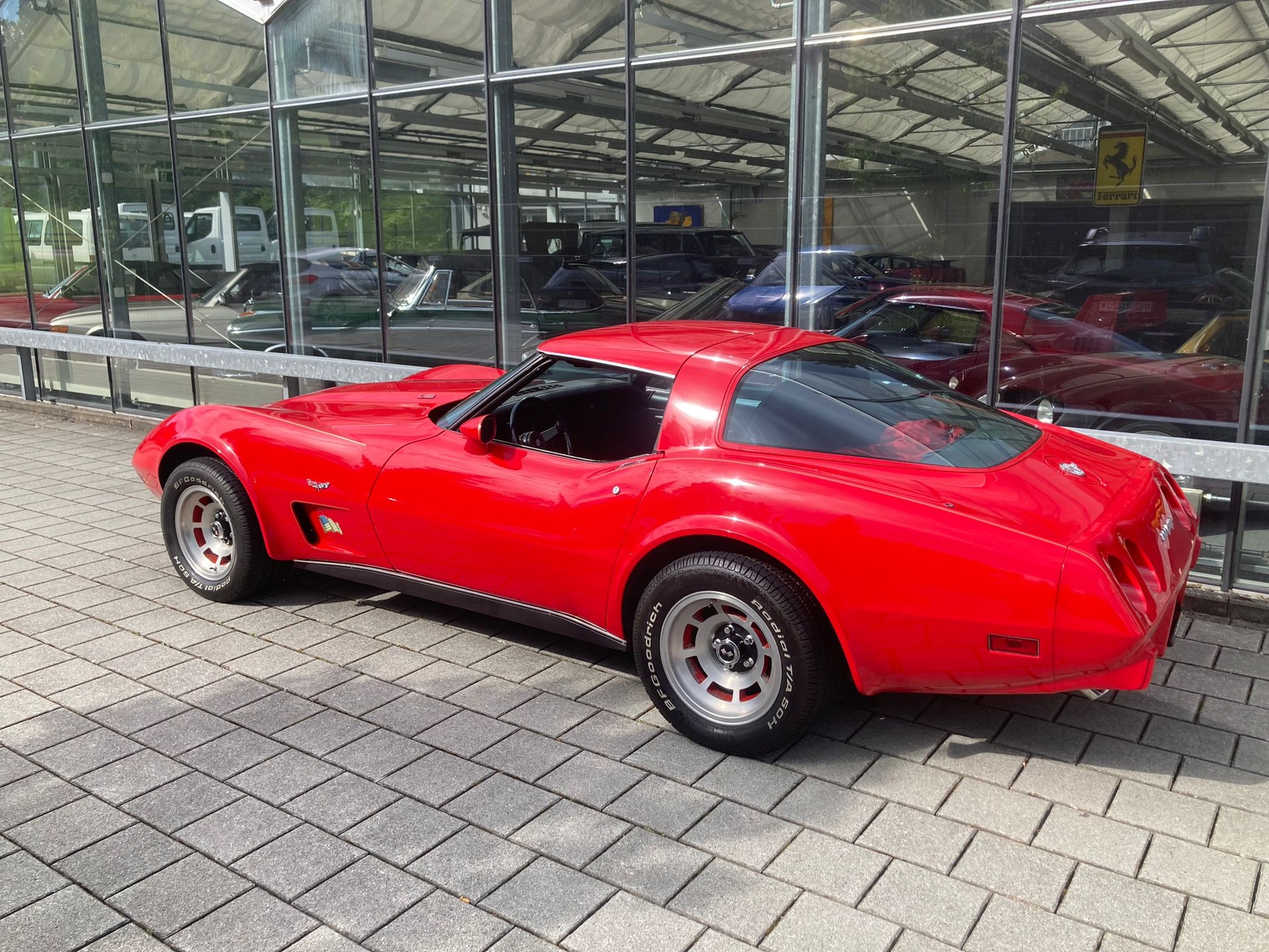 CHEVROLET L - 82-image-3