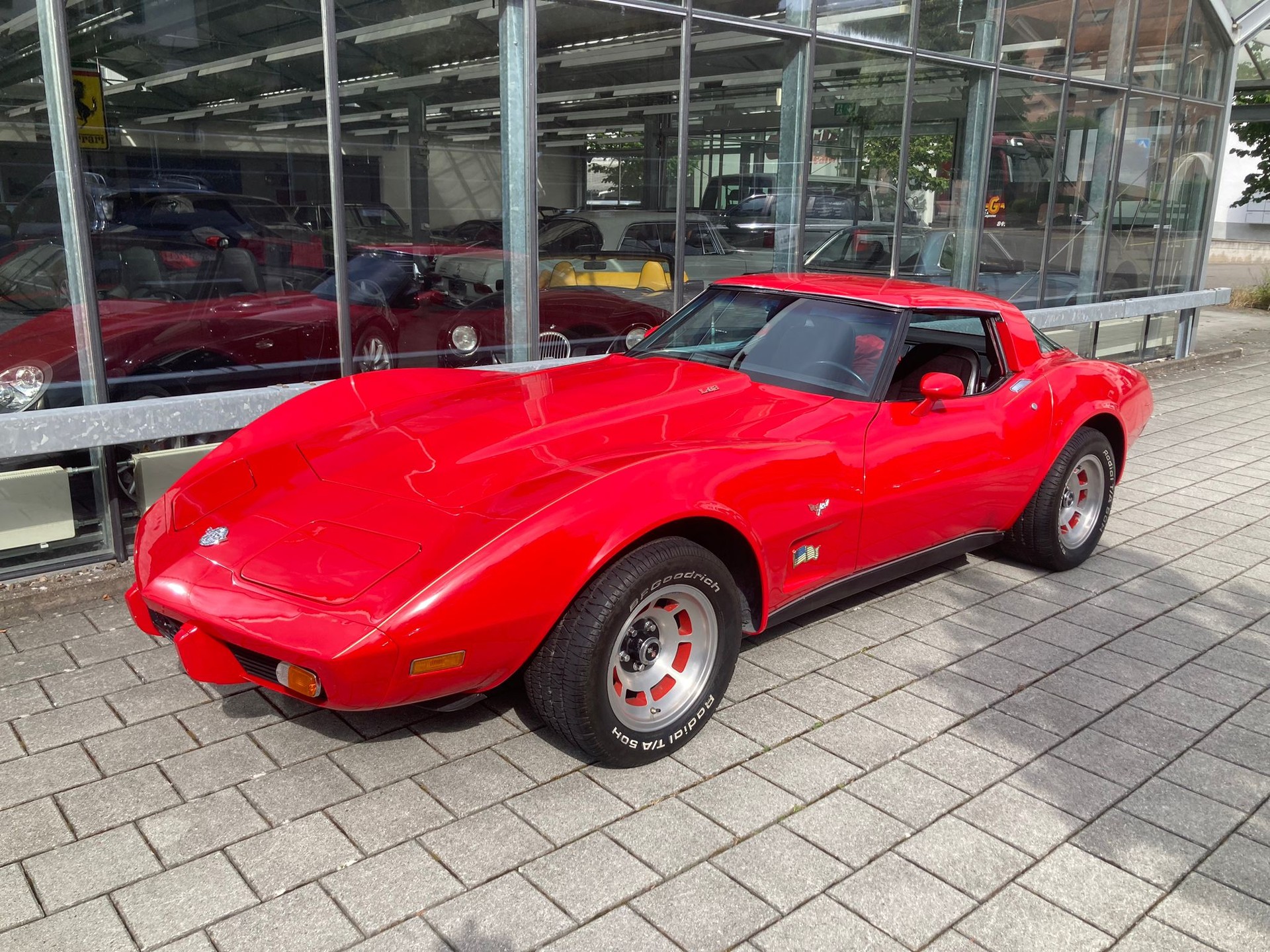 CHEVROLET L - 82-image-1