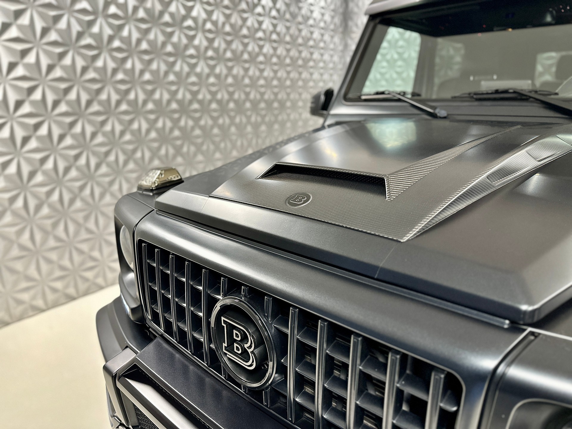 MERCEDES-BENZ G 500 4x4² BRABUS 7G-Tronic-image-11