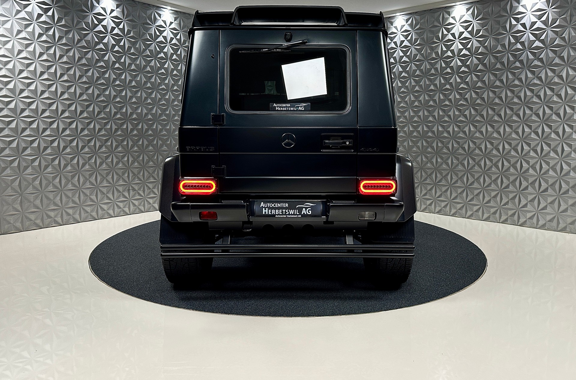 MERCEDES-BENZ G 500 4x4² BRABUS 7G-Tronic-image-6