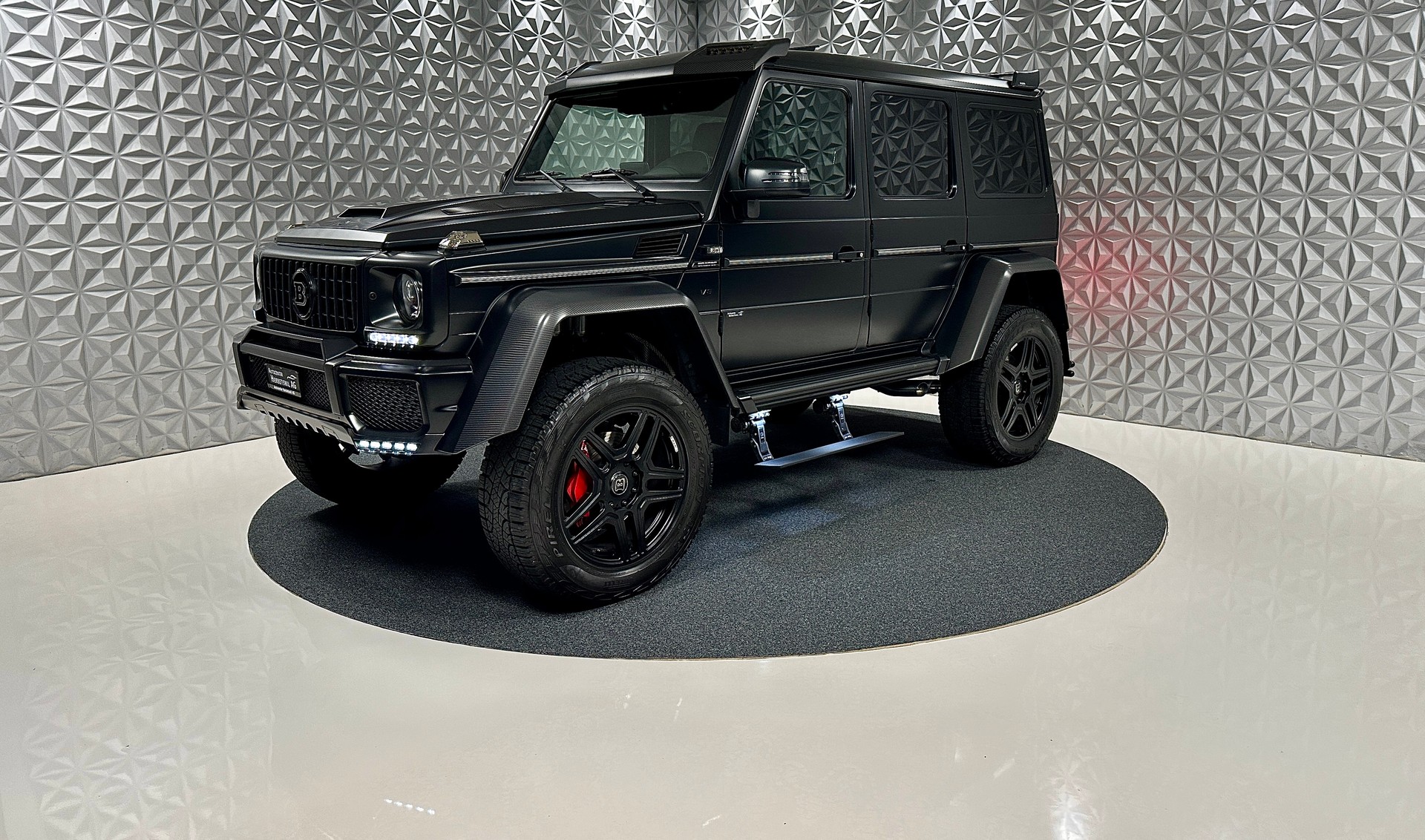 MERCEDES-BENZ G 500 4x4² BRABUS 7G-Tronic-image-0