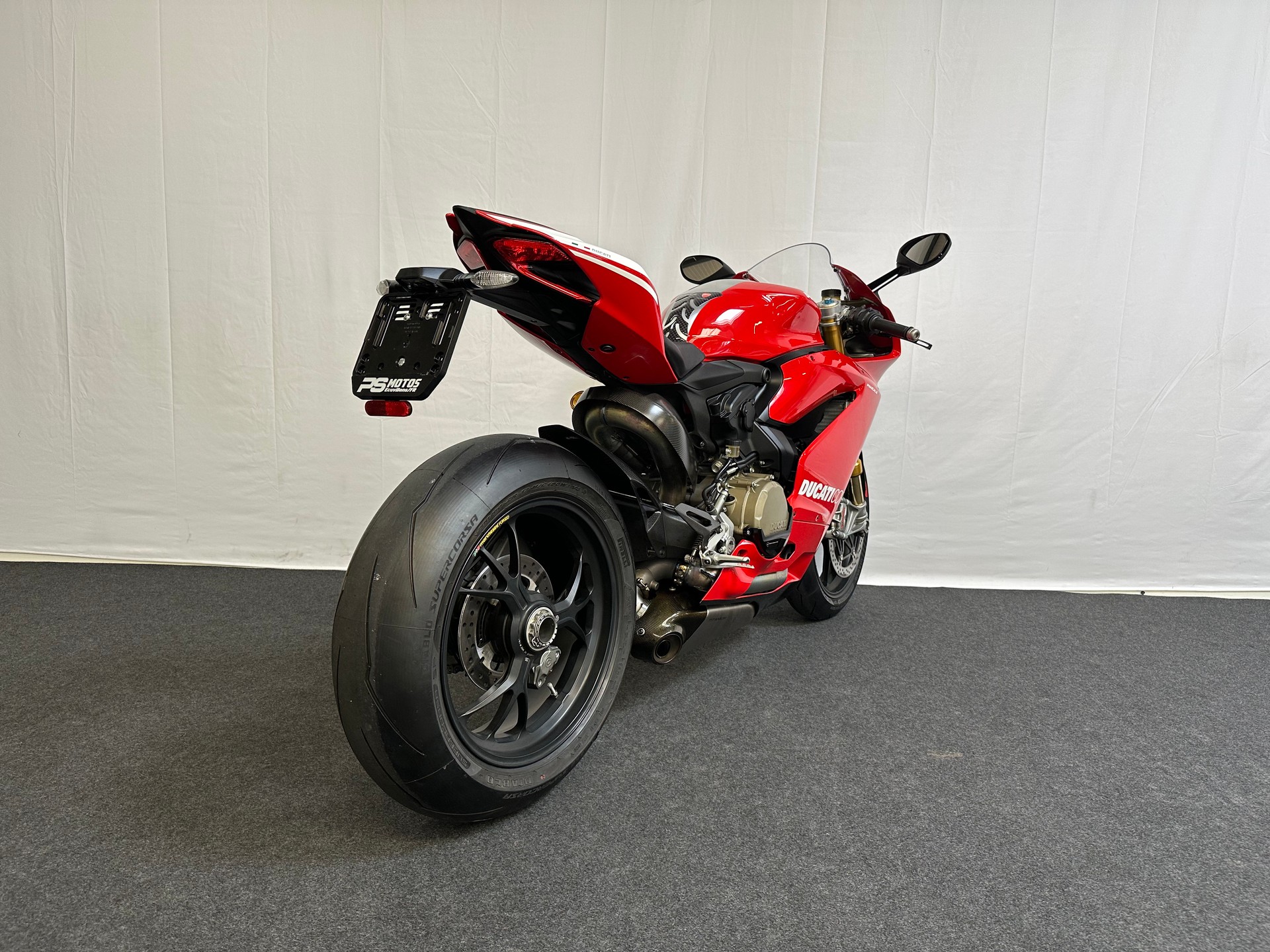 DUCATI Panigale 1199 R ABS-image-6