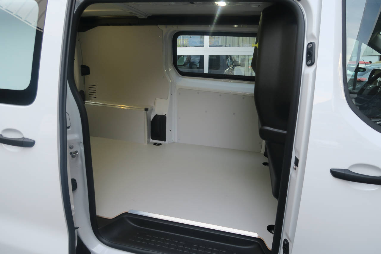 OPEL Vivaro Cargo 1.5 D M 120 S/S-image-9