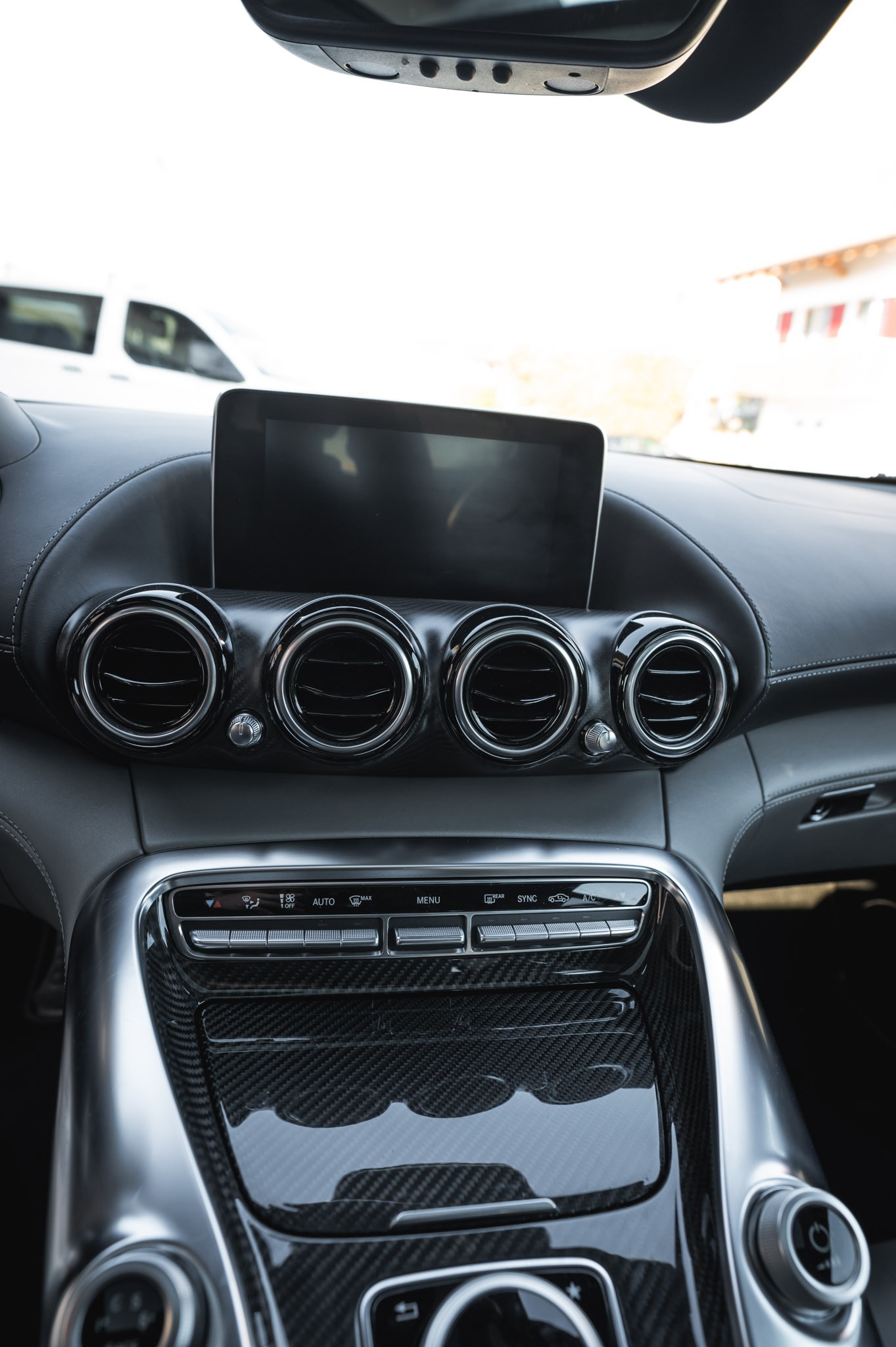 MERCEDES-BENZ AMG GT S Speedshift DCT-image-25