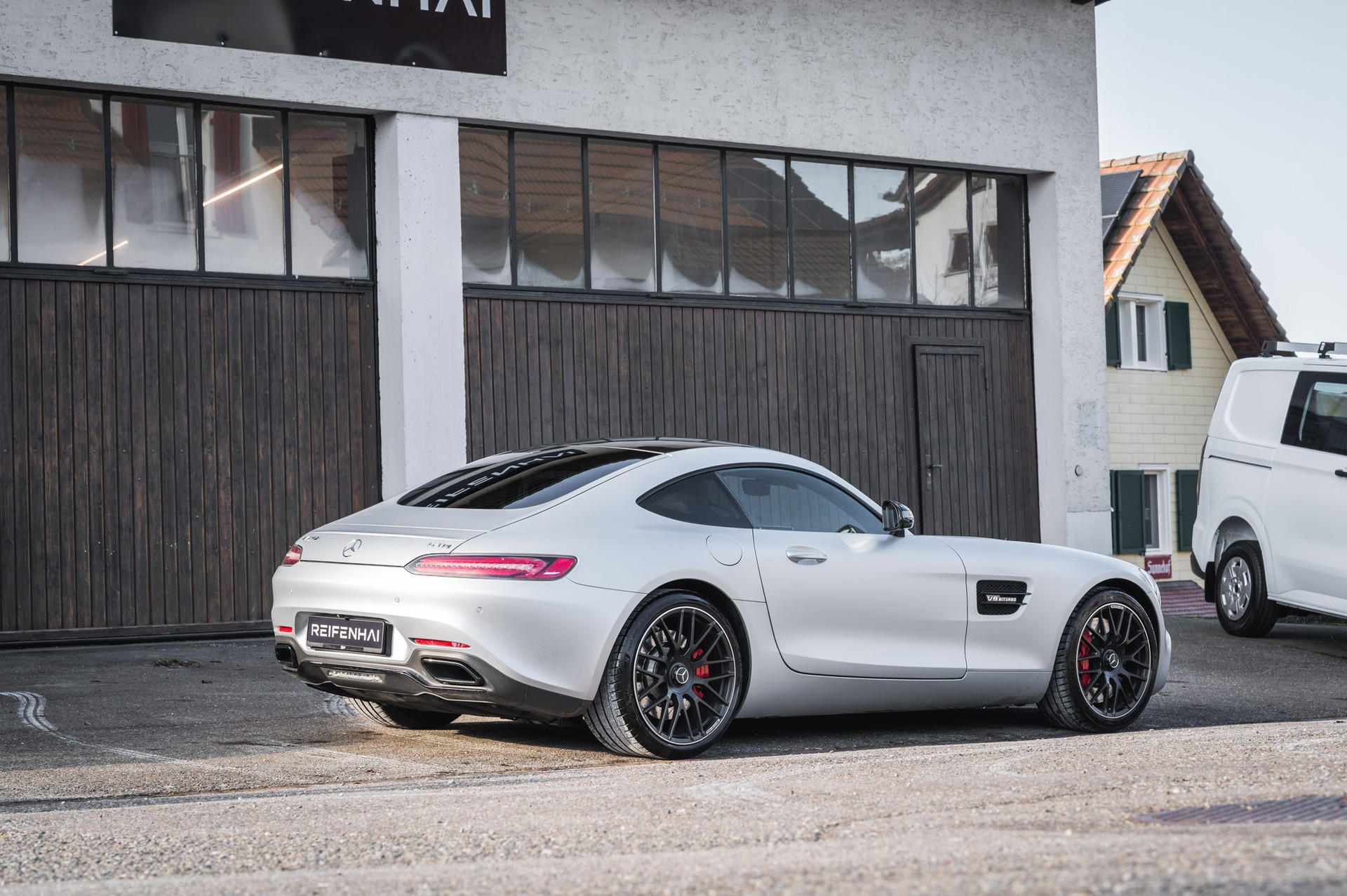 MERCEDES-BENZ AMG GT S Speedshift DCT-image-9