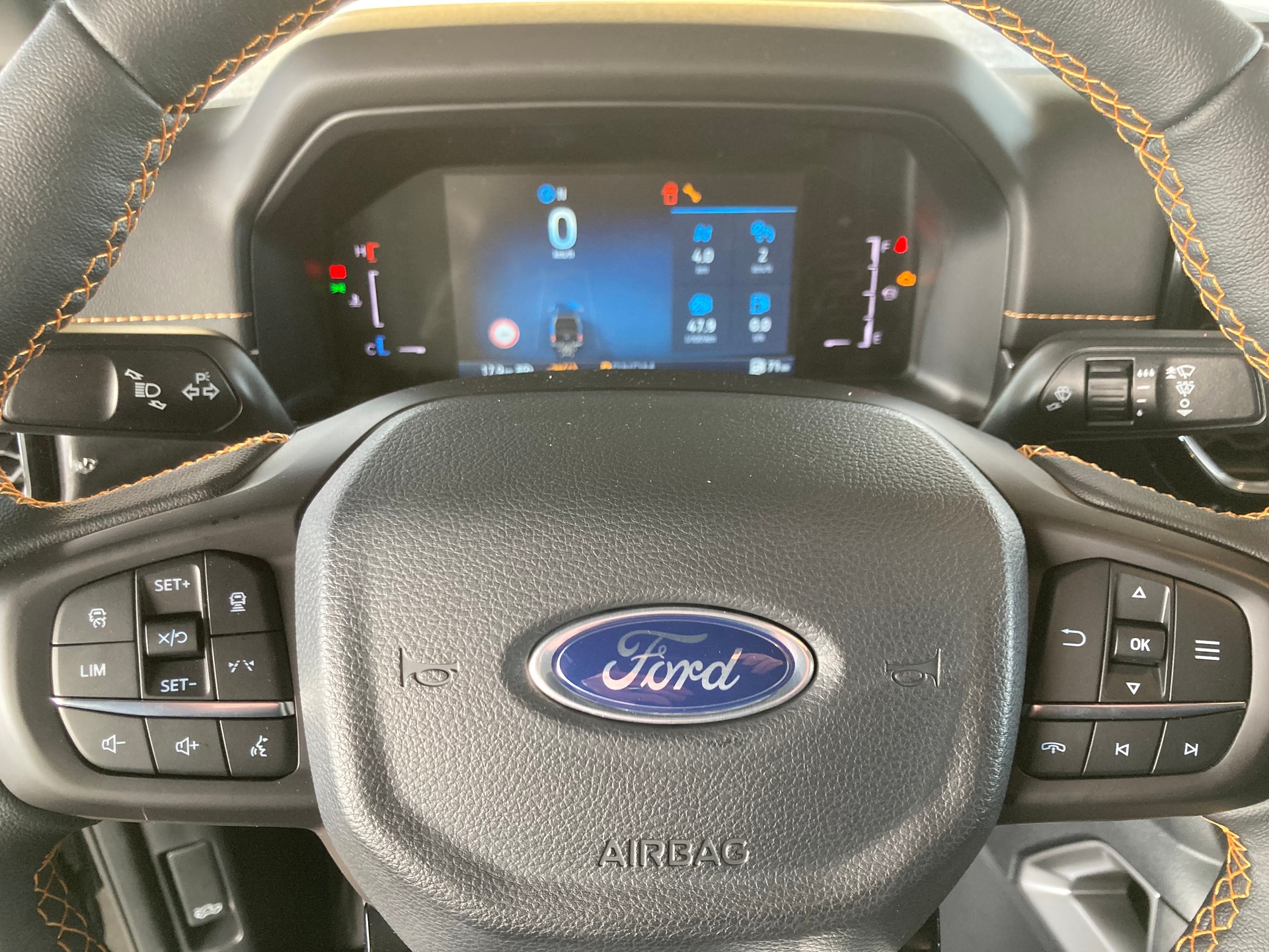 FORD Ranger Wildtrak 2.0 Eco Blue e-4WD Automat-image-8