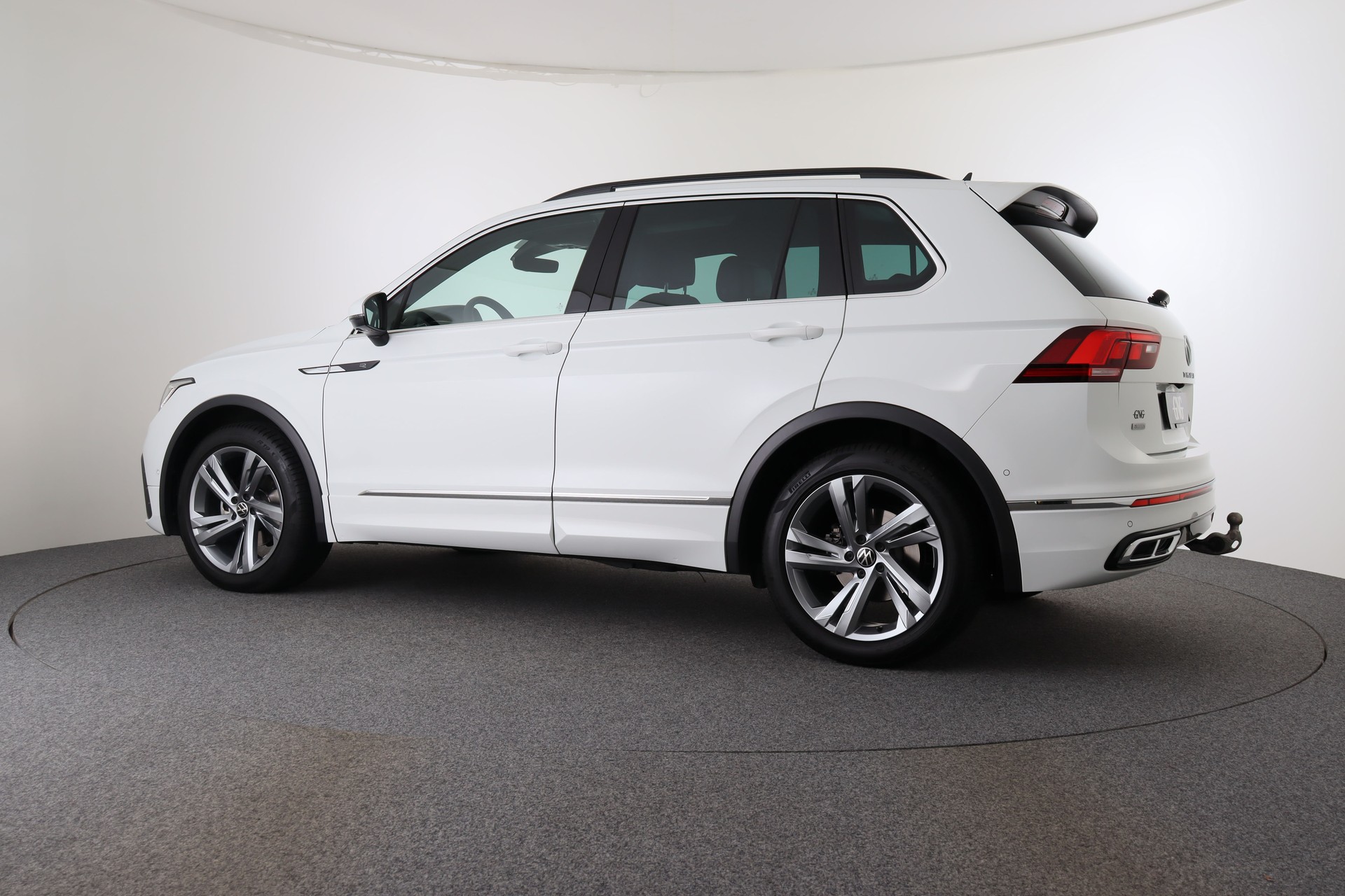 VW Tiguan 1.5TSI Evo R-Line 75 Edition DSG-image-8