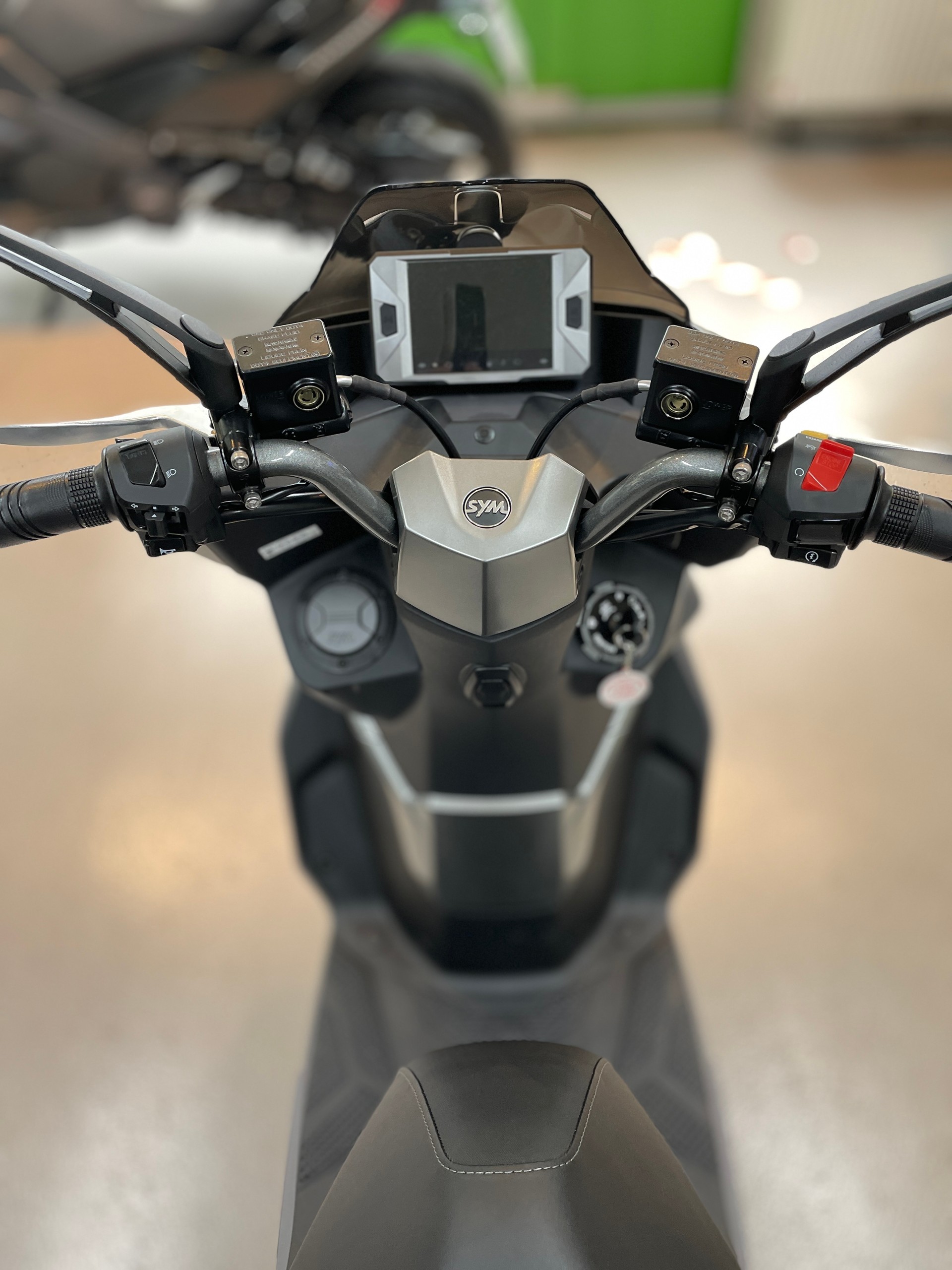 SYM 14 EVO 125 ABS+TCL (Dès 16 ans)-image-4