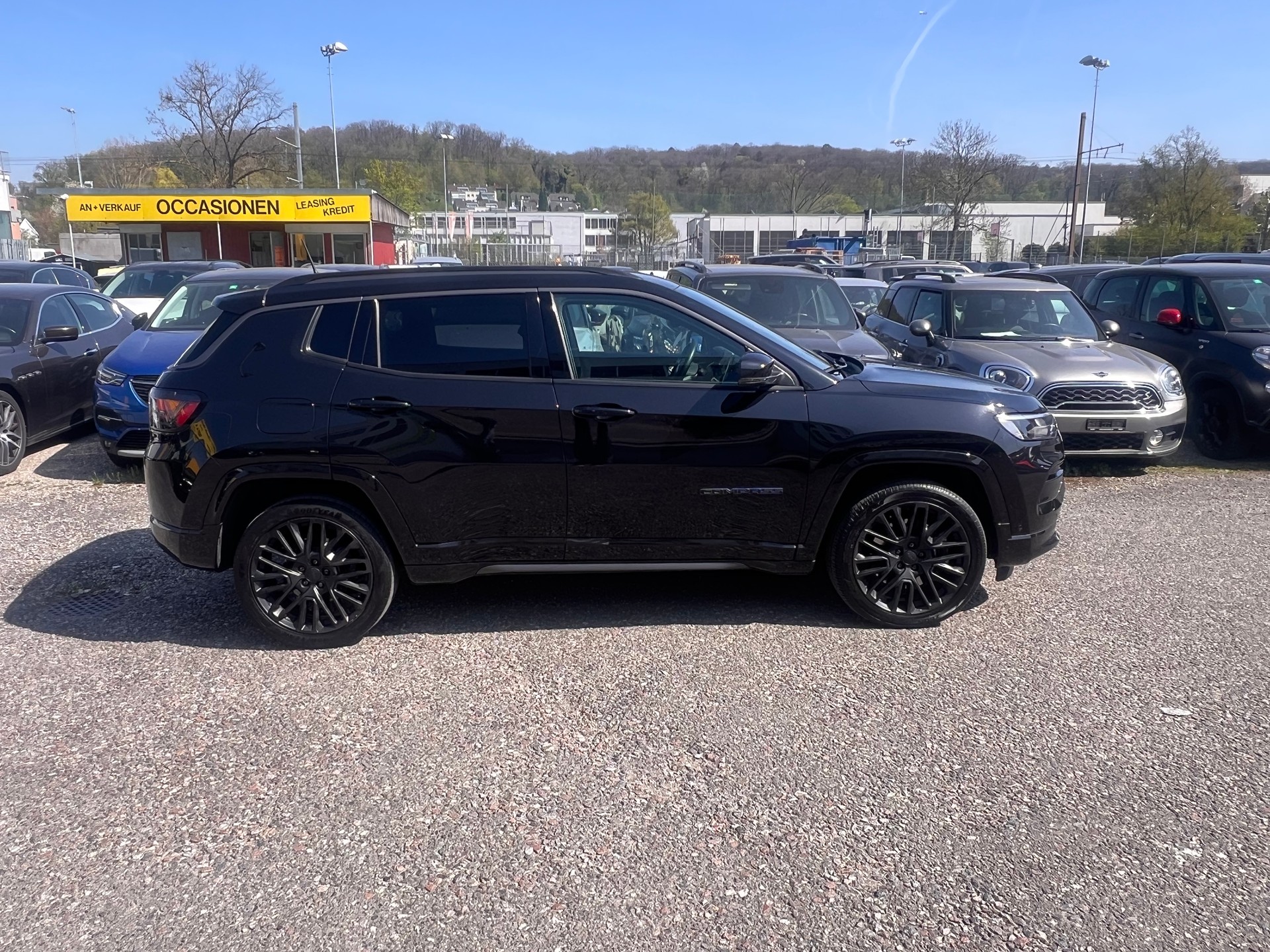 JEEP Compass 1.3 T PHEV S AWD-image-6