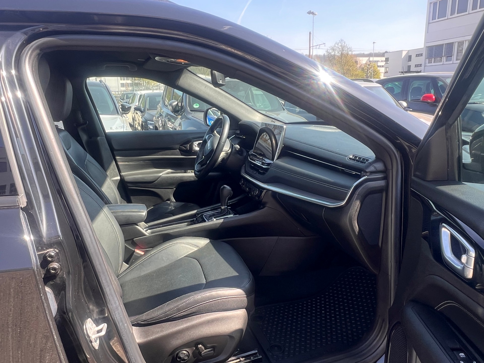 JEEP Compass 1.3 T PHEV S AWD-image-11