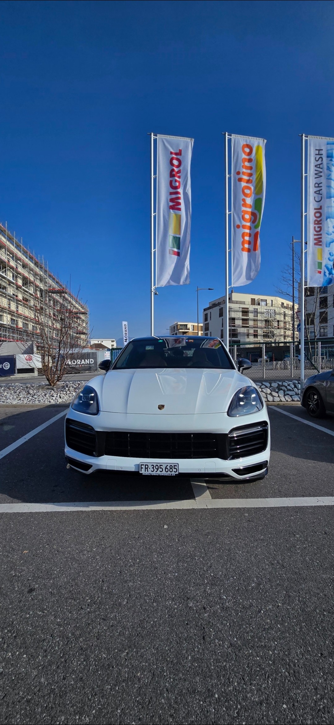 PORSCHE Cayenne Coupé-image-4