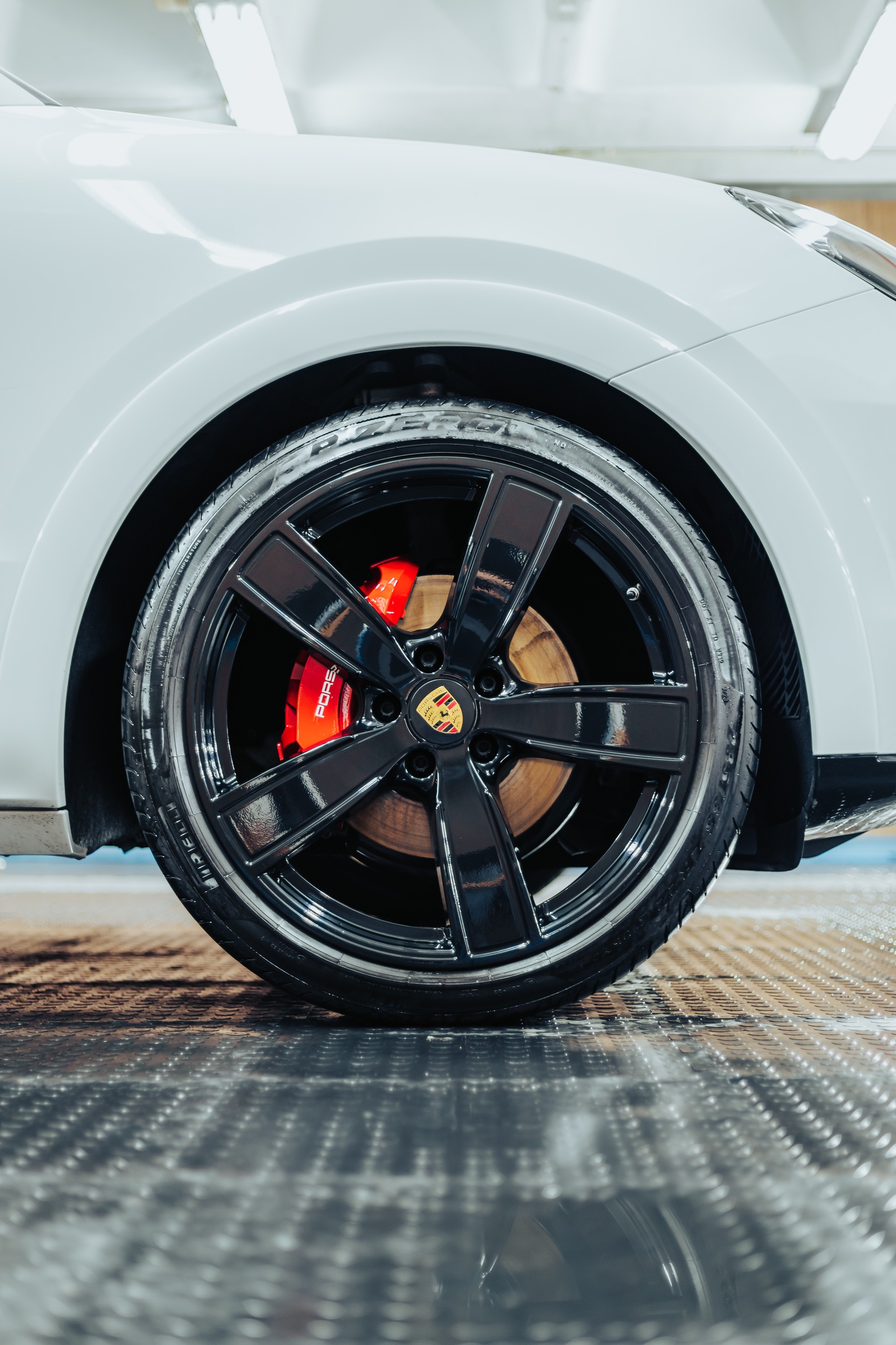 PORSCHE Cayenne Coupé-image-13