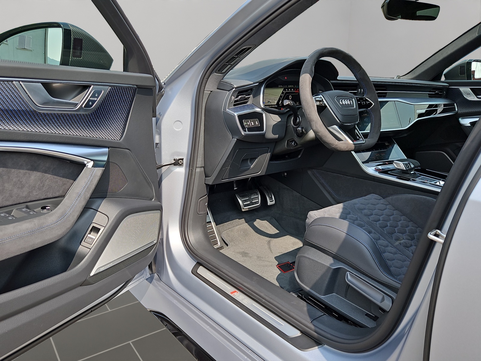 AUDI RS6 Avant 4.0 TFSI V8 Performance ABT 720CV-image-6