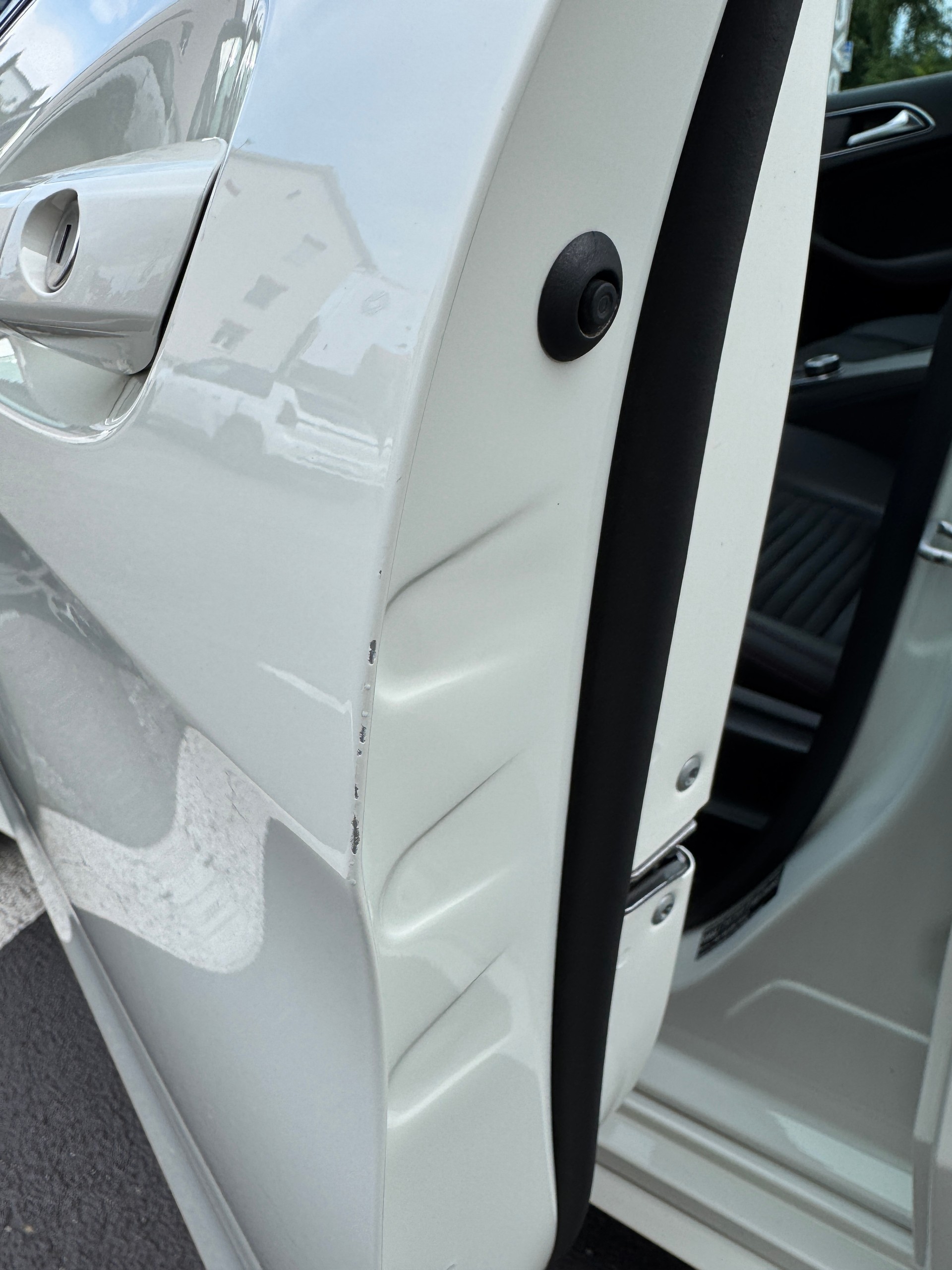 MERCEDES-BENZ B 250 AMG Line 7G-DCT-image-12