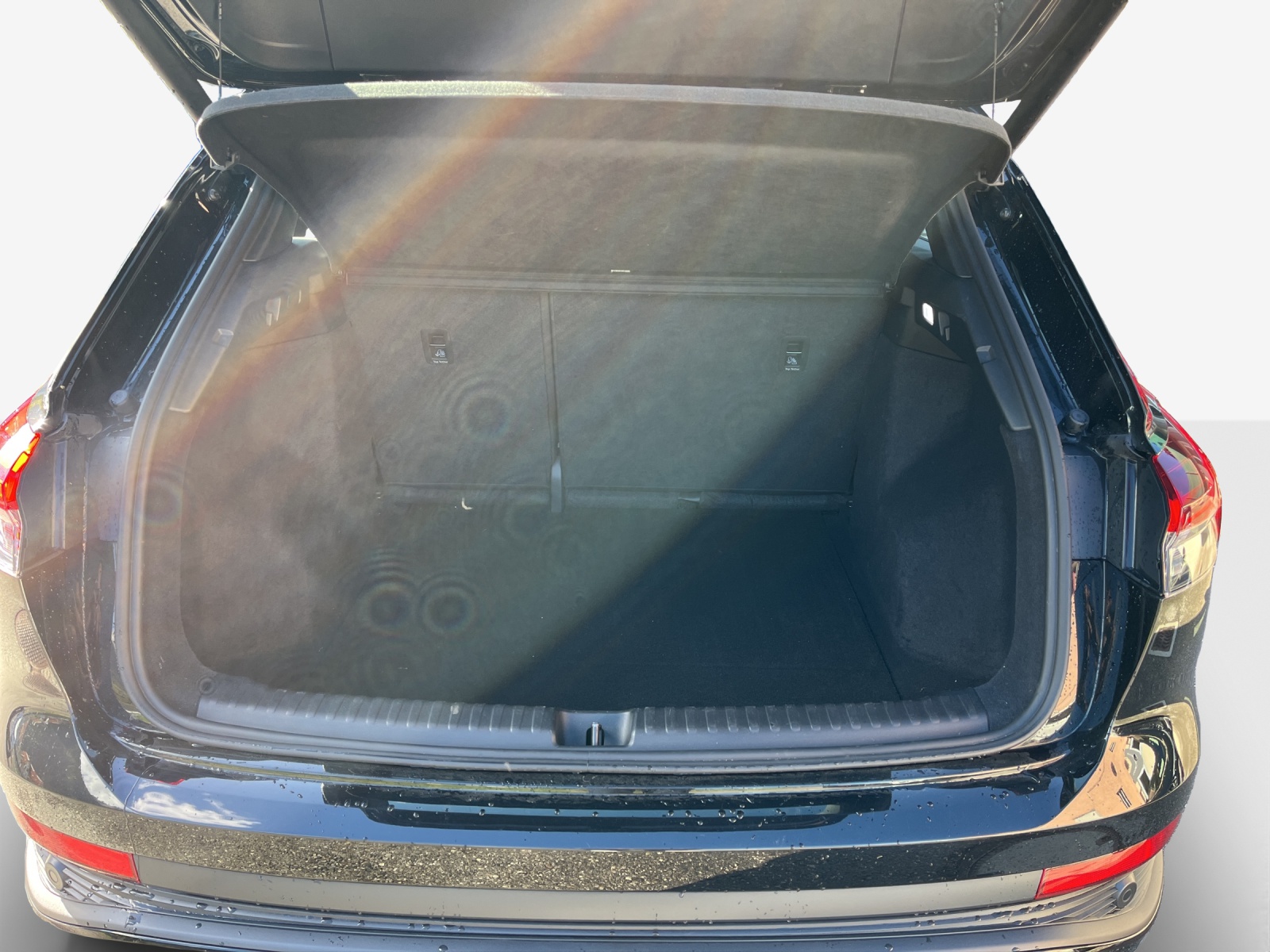 AUDI Q4 e-tron 50 quattro-image-13