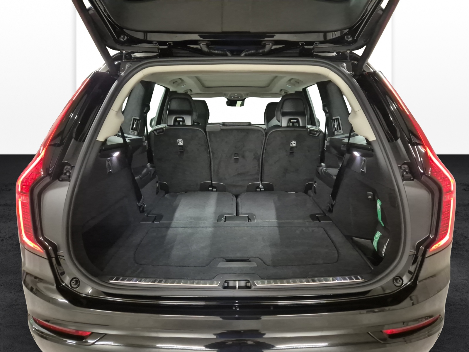 VOLVO XC90 2.0 T8 TE Ultra Dark eAWD-image-15