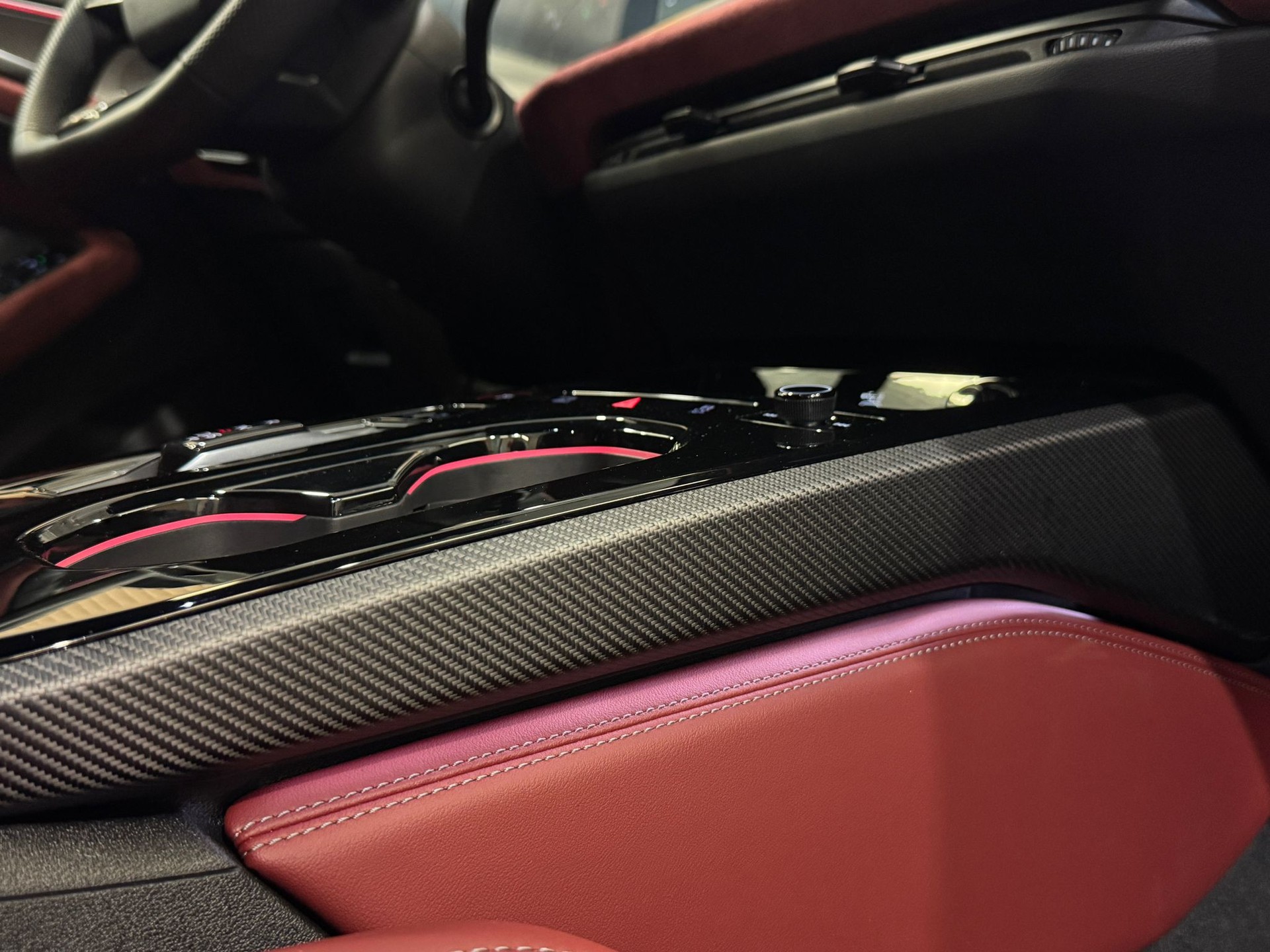 AUDI S5 Avant TFSI quattro S tronic-image-15