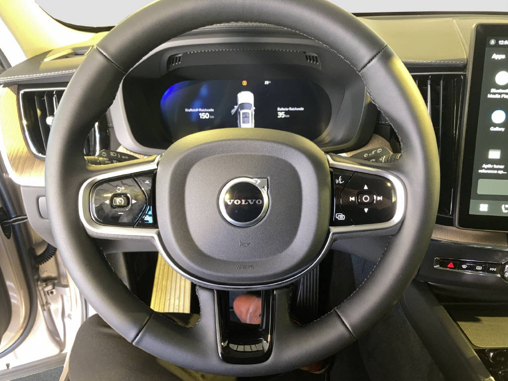 VOLVO XC60 2.0 T8 TE Ultra Dark eAWD-image-8