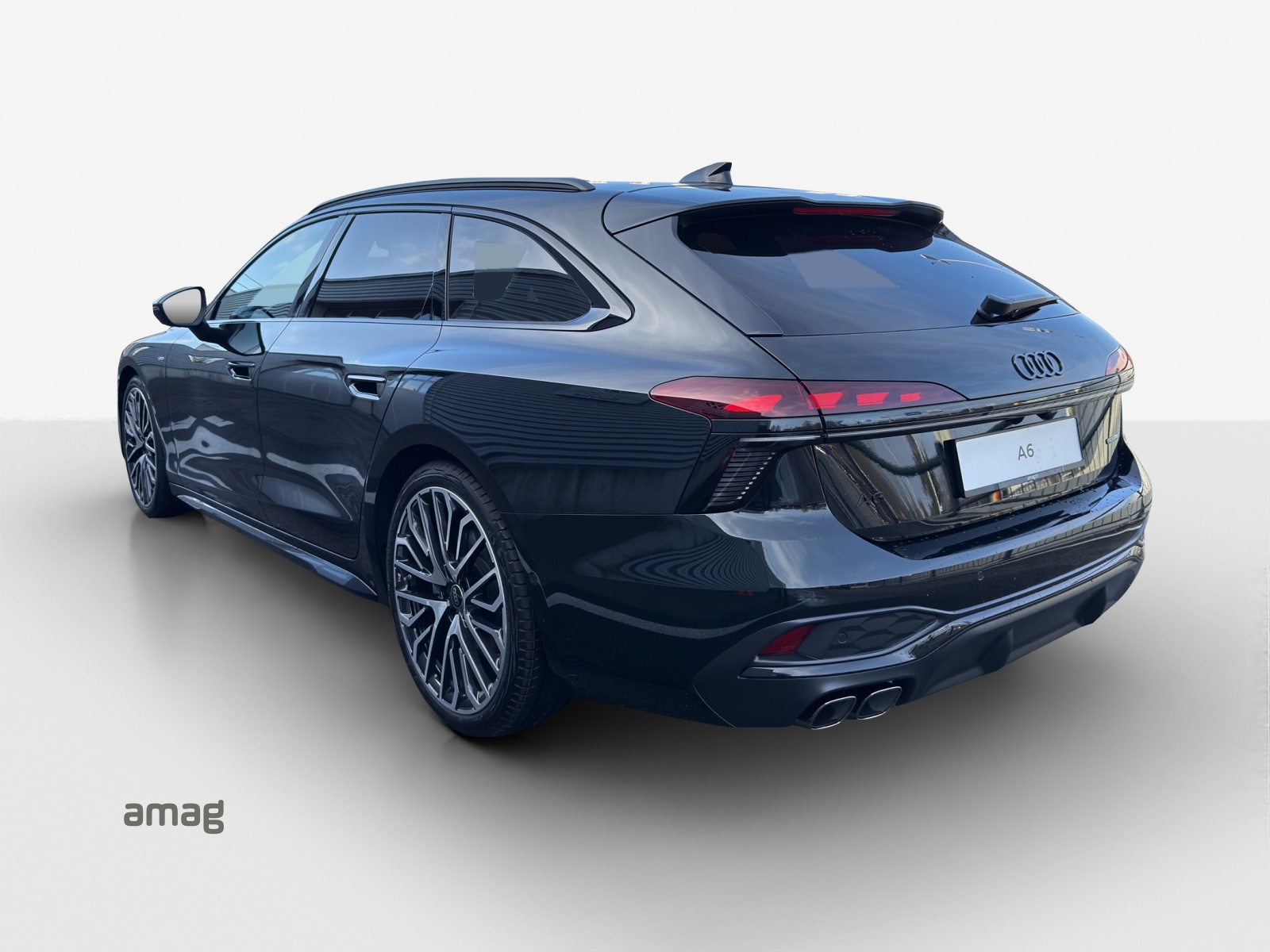 AUDI A6 Avant TDI quattro 150 kW S tronic-image-2