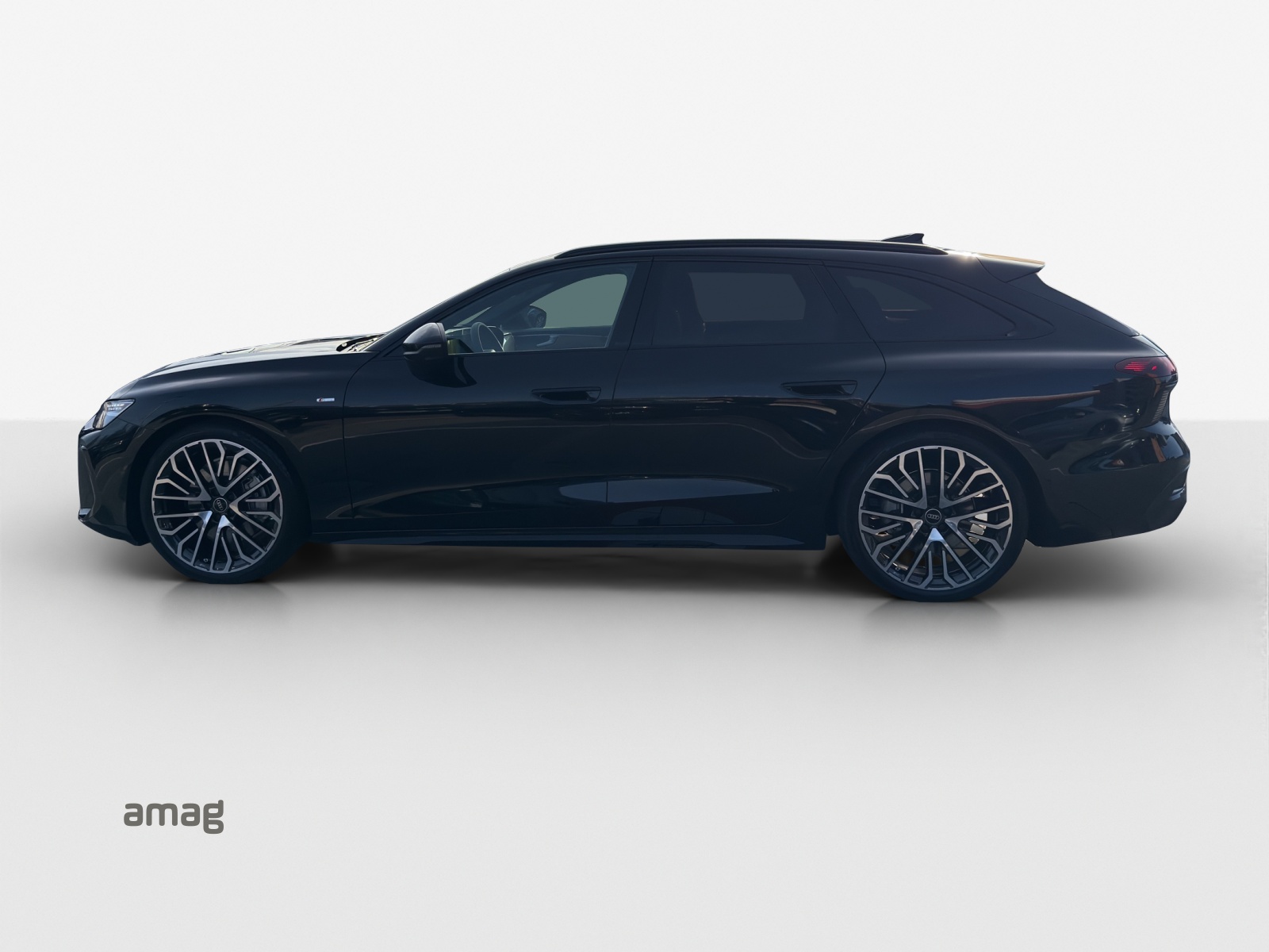 AUDI A6 Avant TDI quattro 150 kW S tronic-image-1