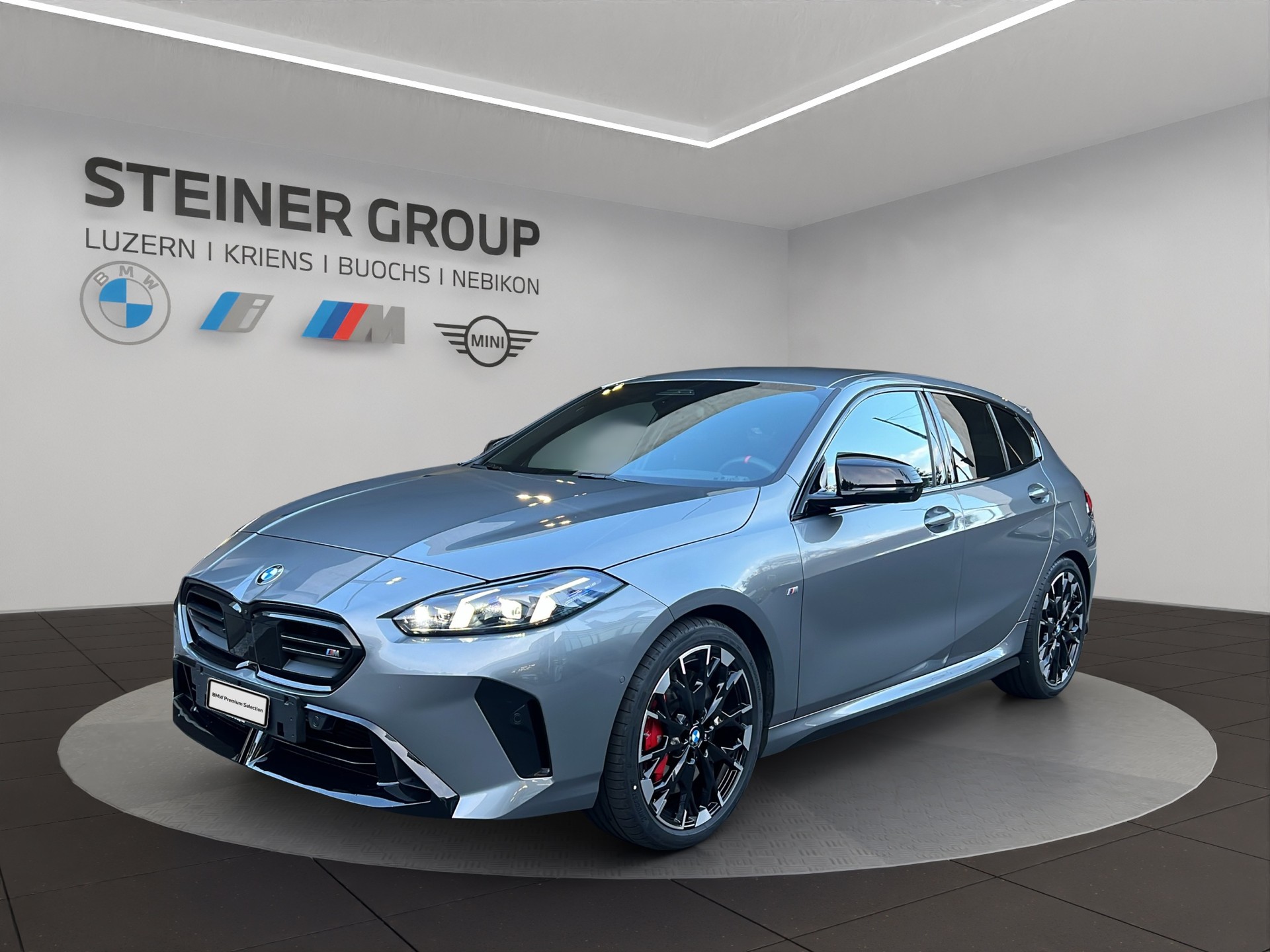 BMW M135 xDrive M Sport Pro-image-0