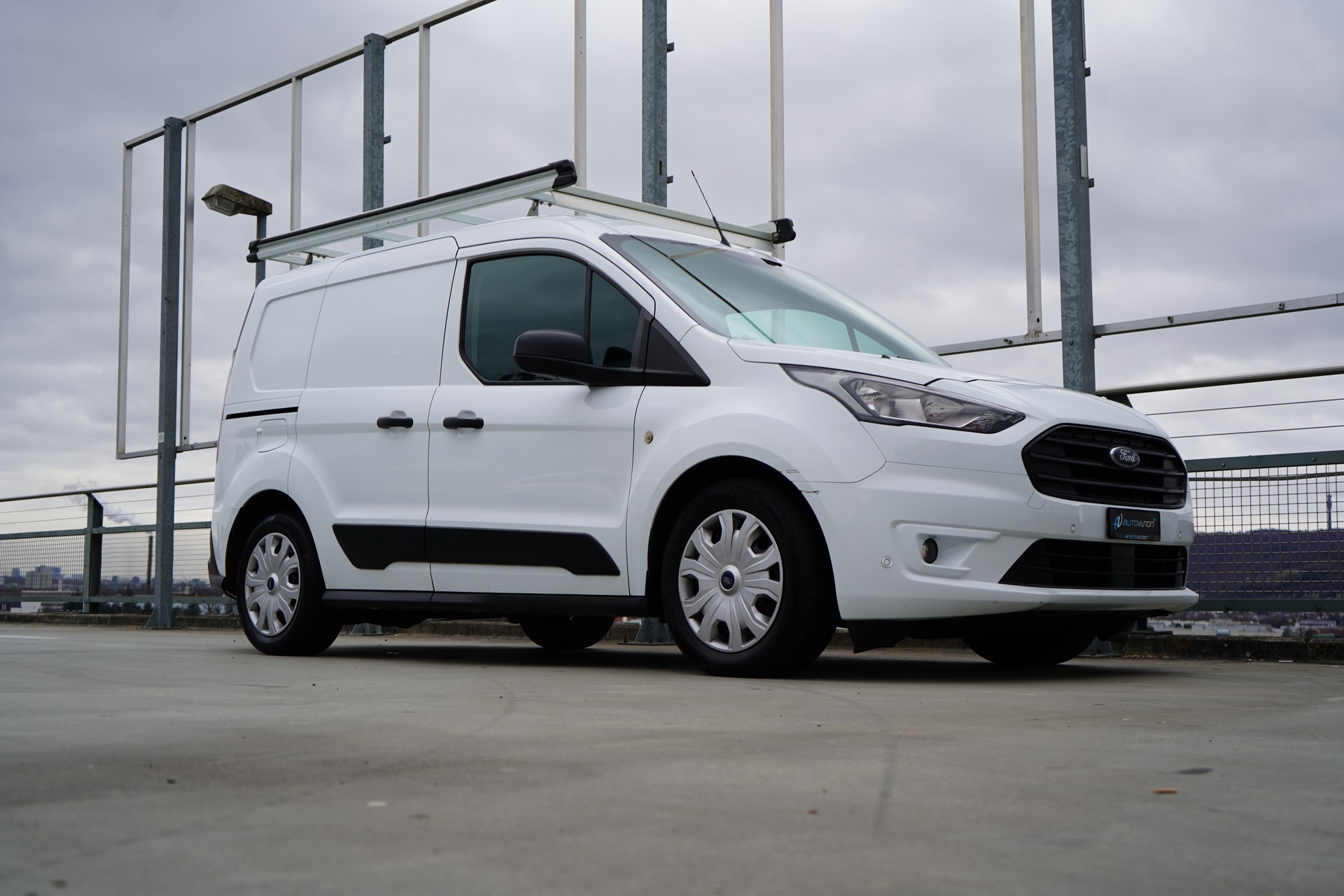 FORD TRANSIT CONNECT VAN T200 1.5 ECO BLUE TREND BOTT l 120 PS-image-4