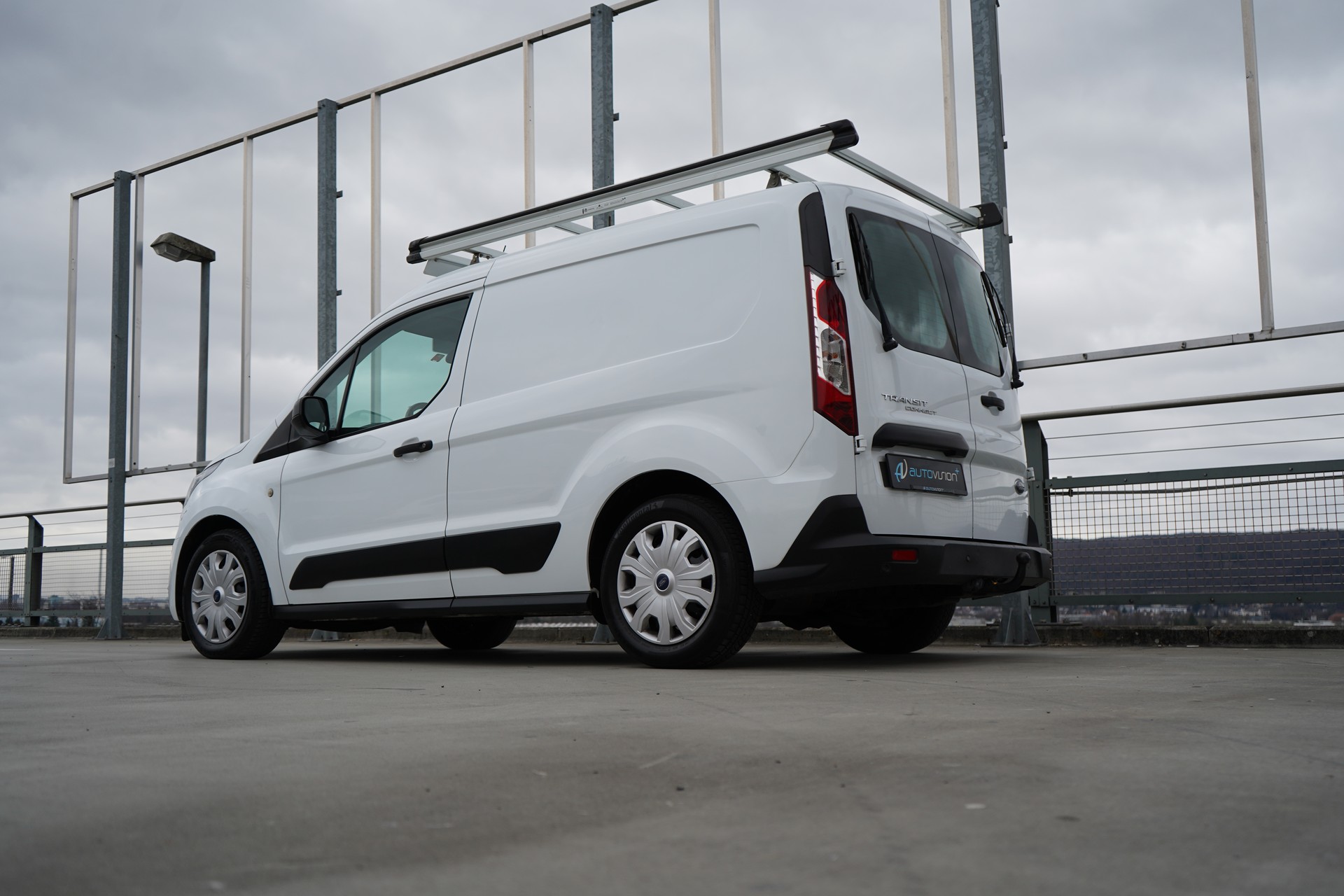 FORD TRANSIT CONNECT VAN T200 1.5 ECO BLUE TREND BOTT l 120 PS-image-9