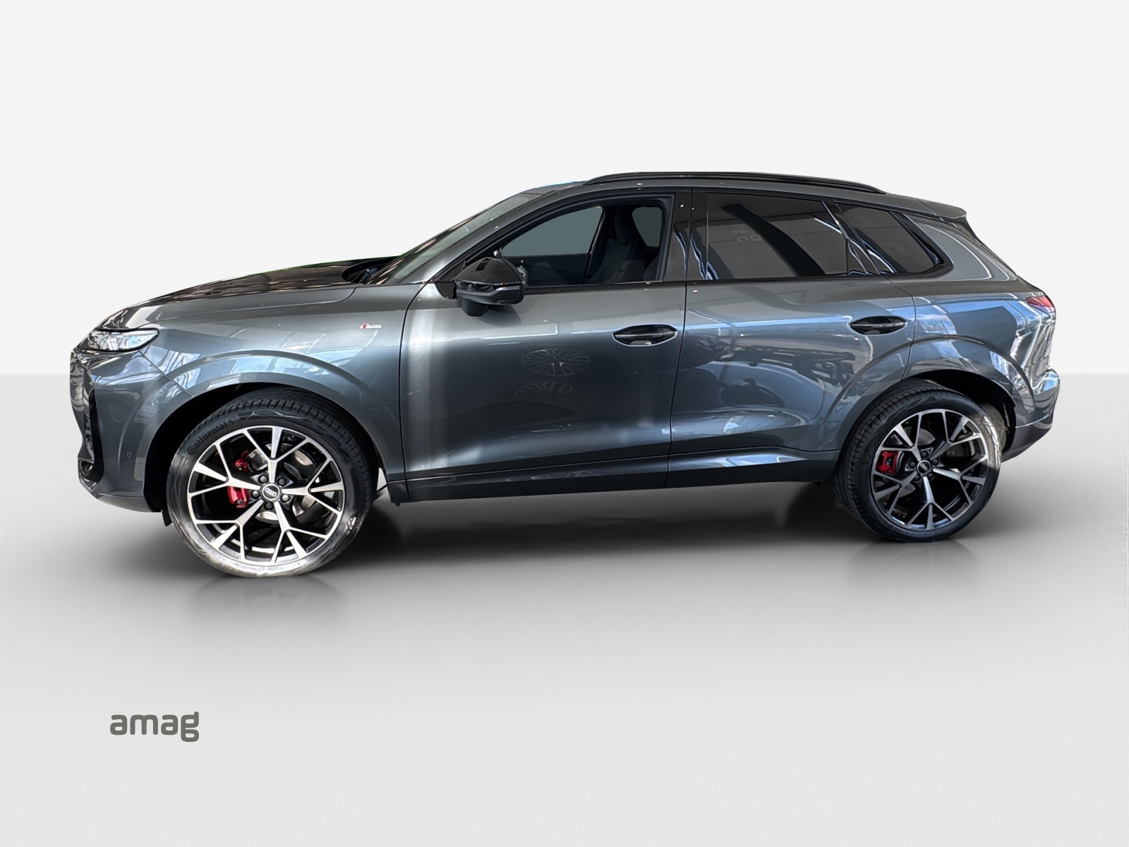 AUDI Q3 SUV 110 kW TFSI S tronic-image-1