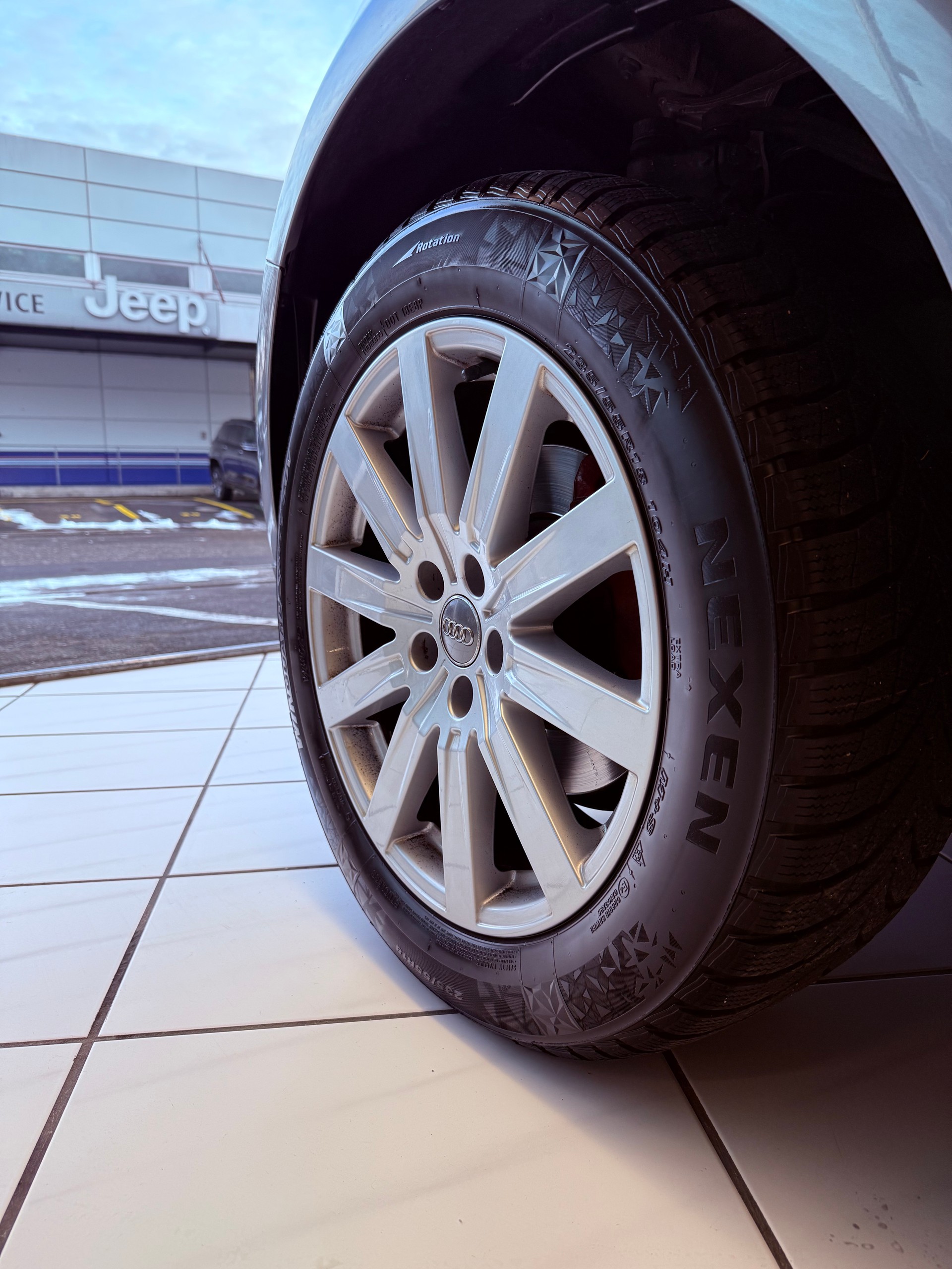 AUDI Q5 2.0 TDI S-Line Quattro S-tronic-image-19