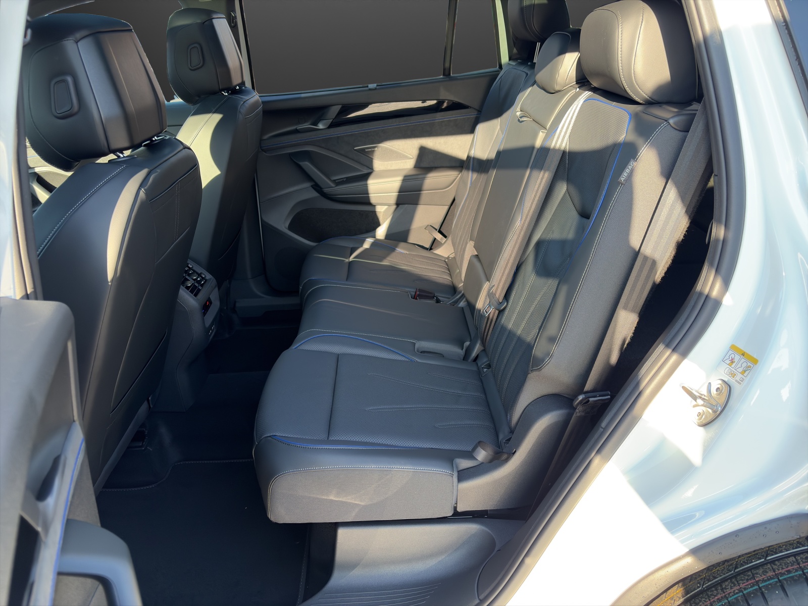 VW Tayron 2.0 TSI R-Line DSG 4Motion-image-8