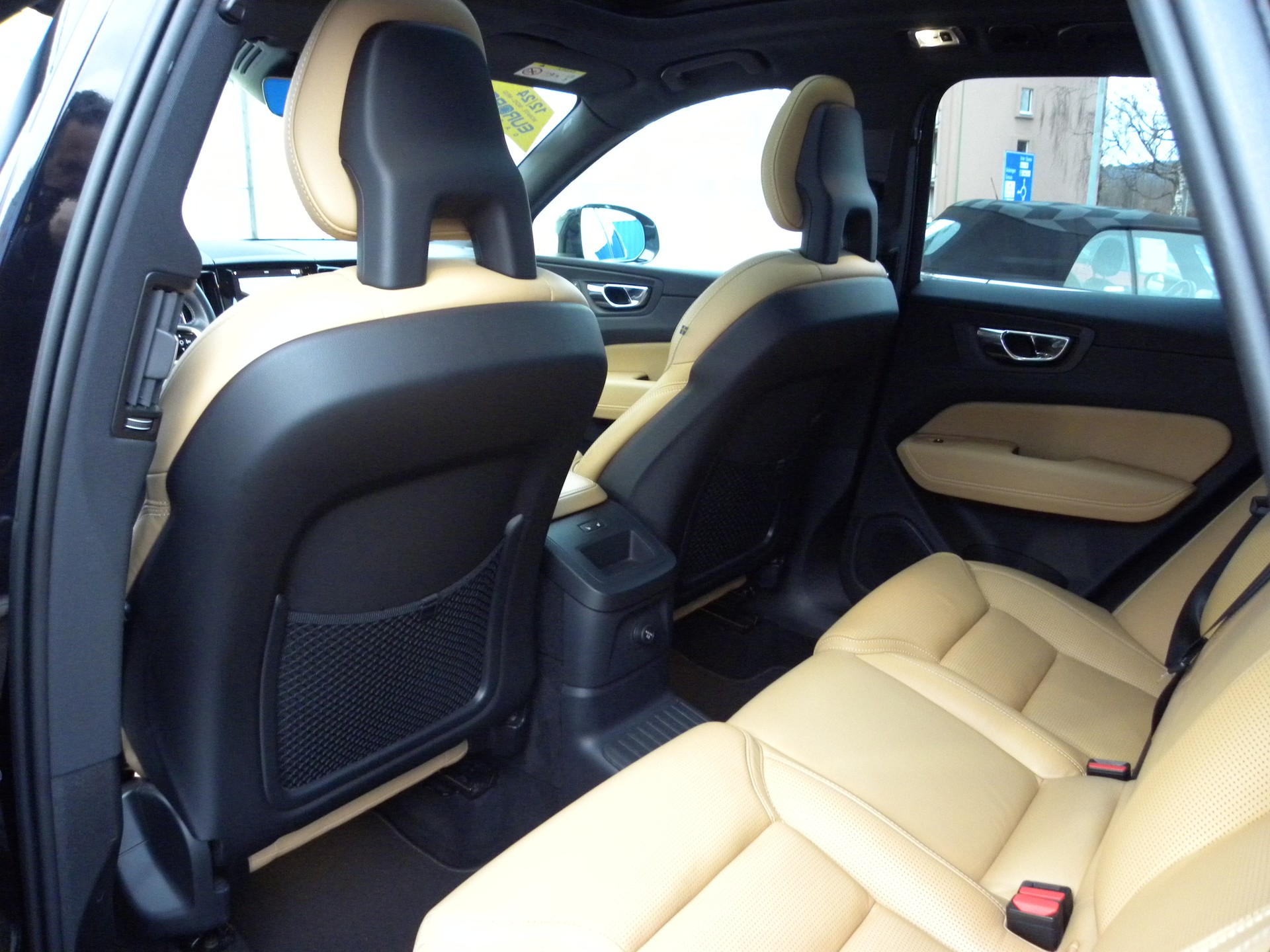 VOLVO XC60 T8 eAWD Inscription Geartronic-image-8