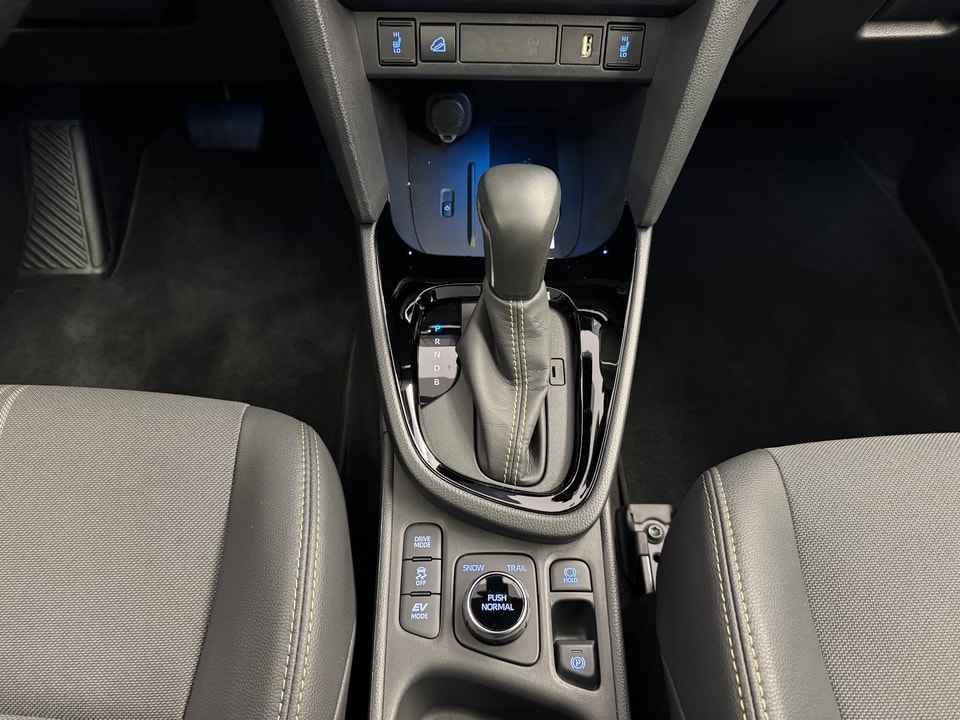 Yaris Cross Hybrid 1.5 Adventure AWD-i