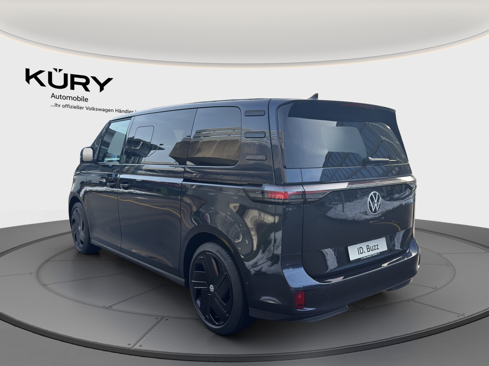 VW ID.Buzz LWB GTX 4 Motion-image-6