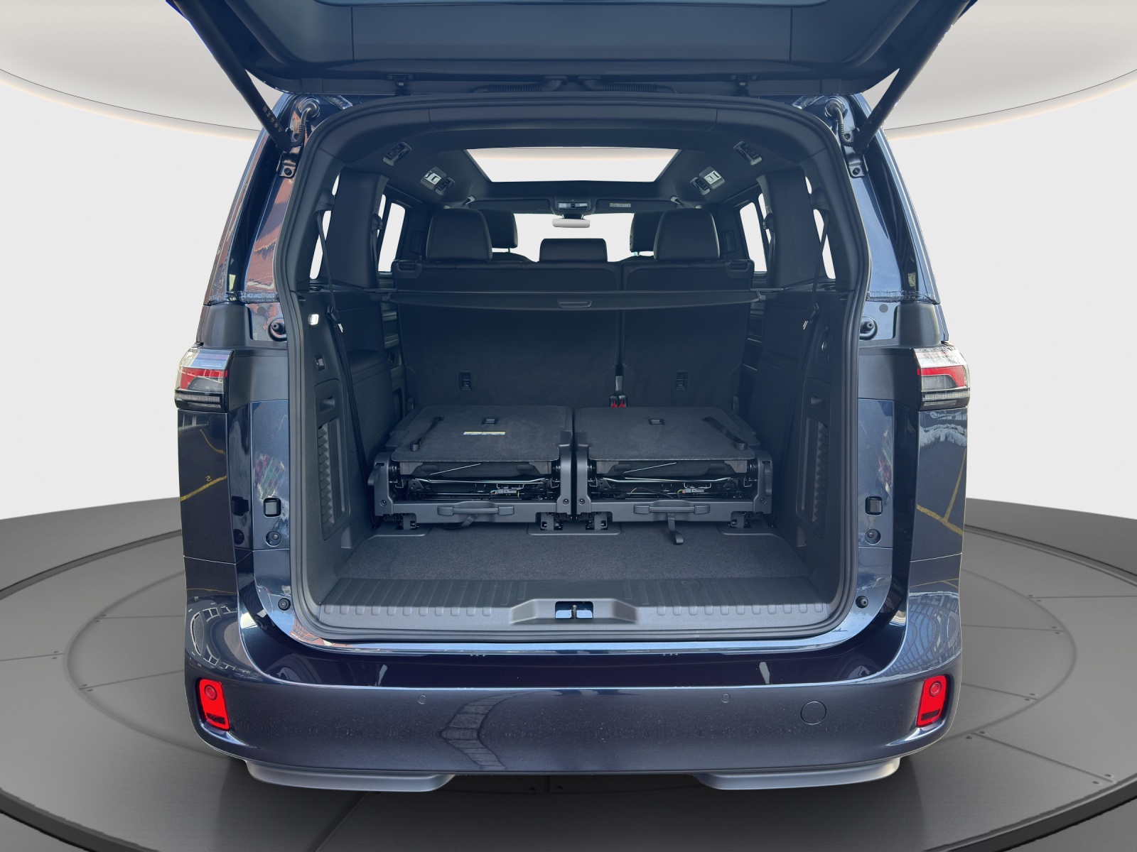 VW ID.Buzz LWB GTX 4 Motion-image-13