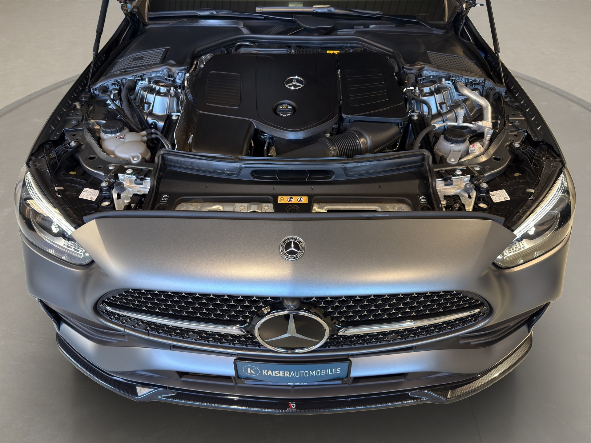 MERCEDES-BENZ C 300 4Matic AMG Line-image-27