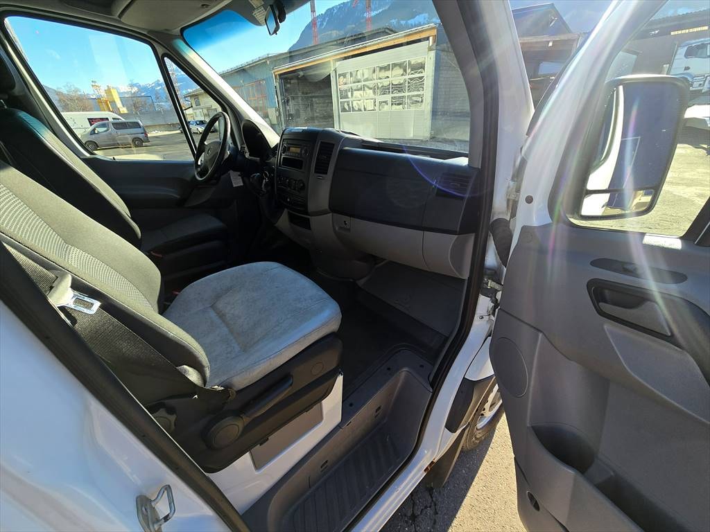 MERCEDES-BENZ Sprinter 311 CDI Standard-image-8