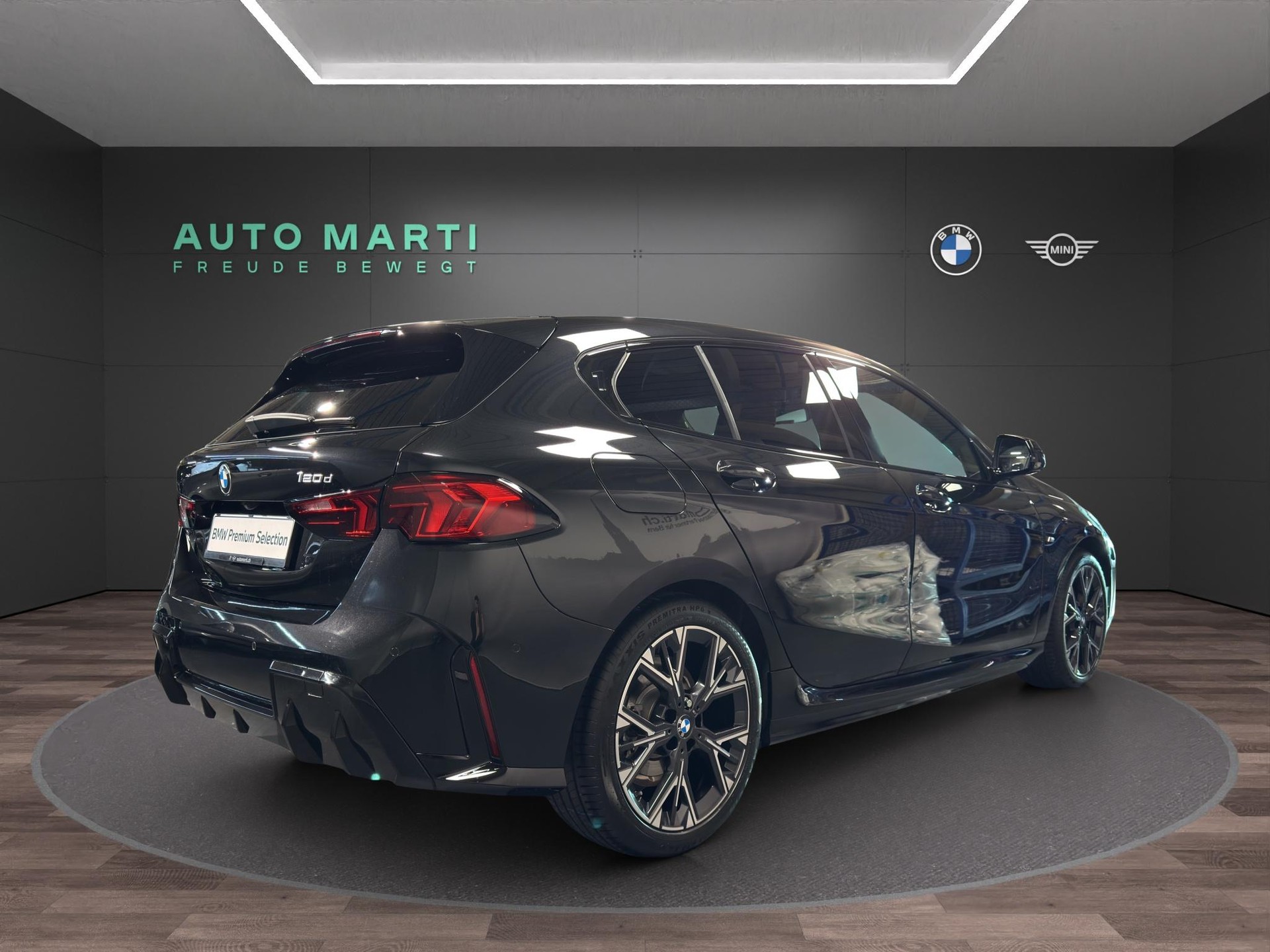 BMW 120d-image-3
