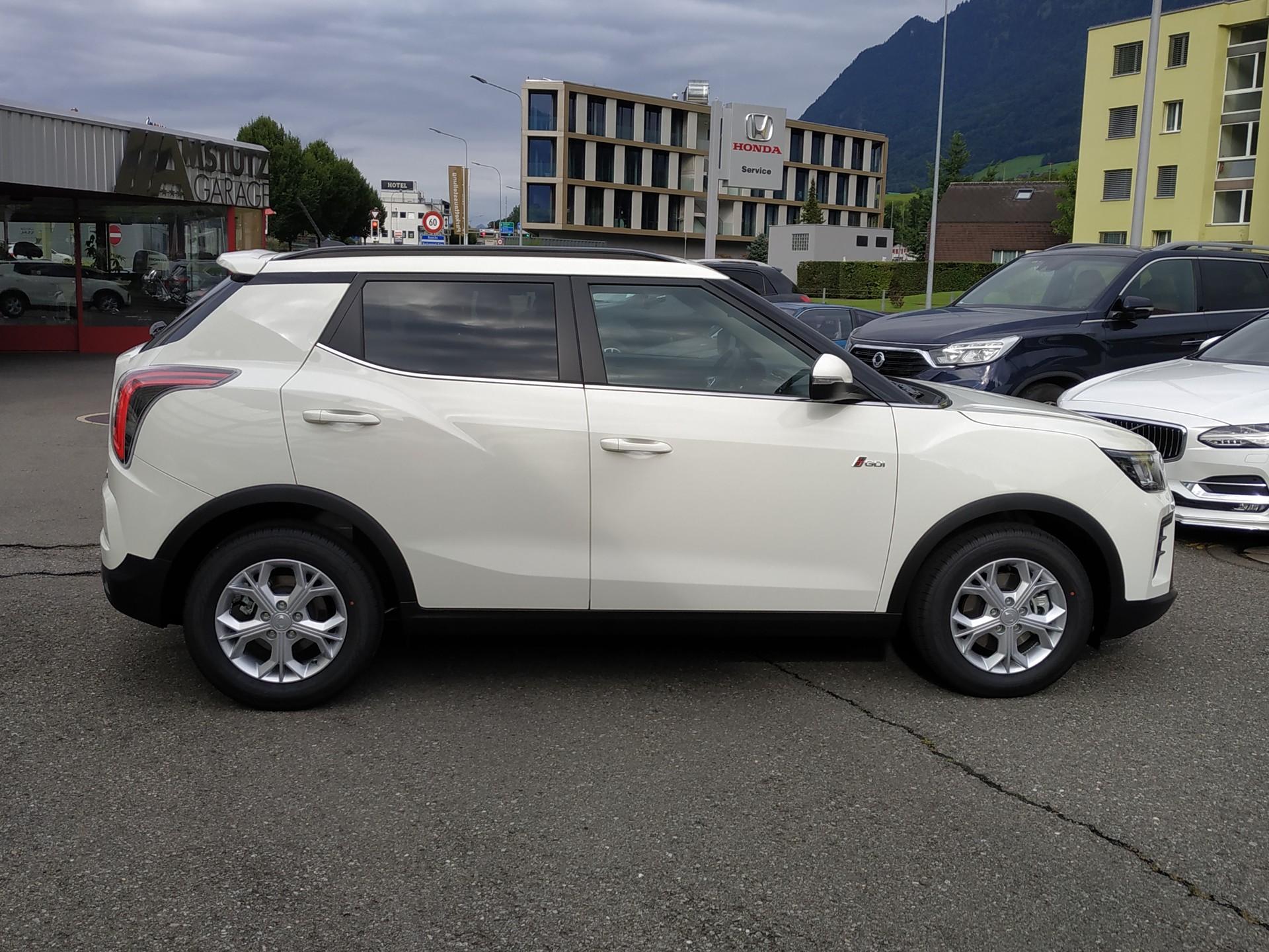 KGM-SsangYong Tivoli 1.5 T GDI Steel 4WD Automat-image-4