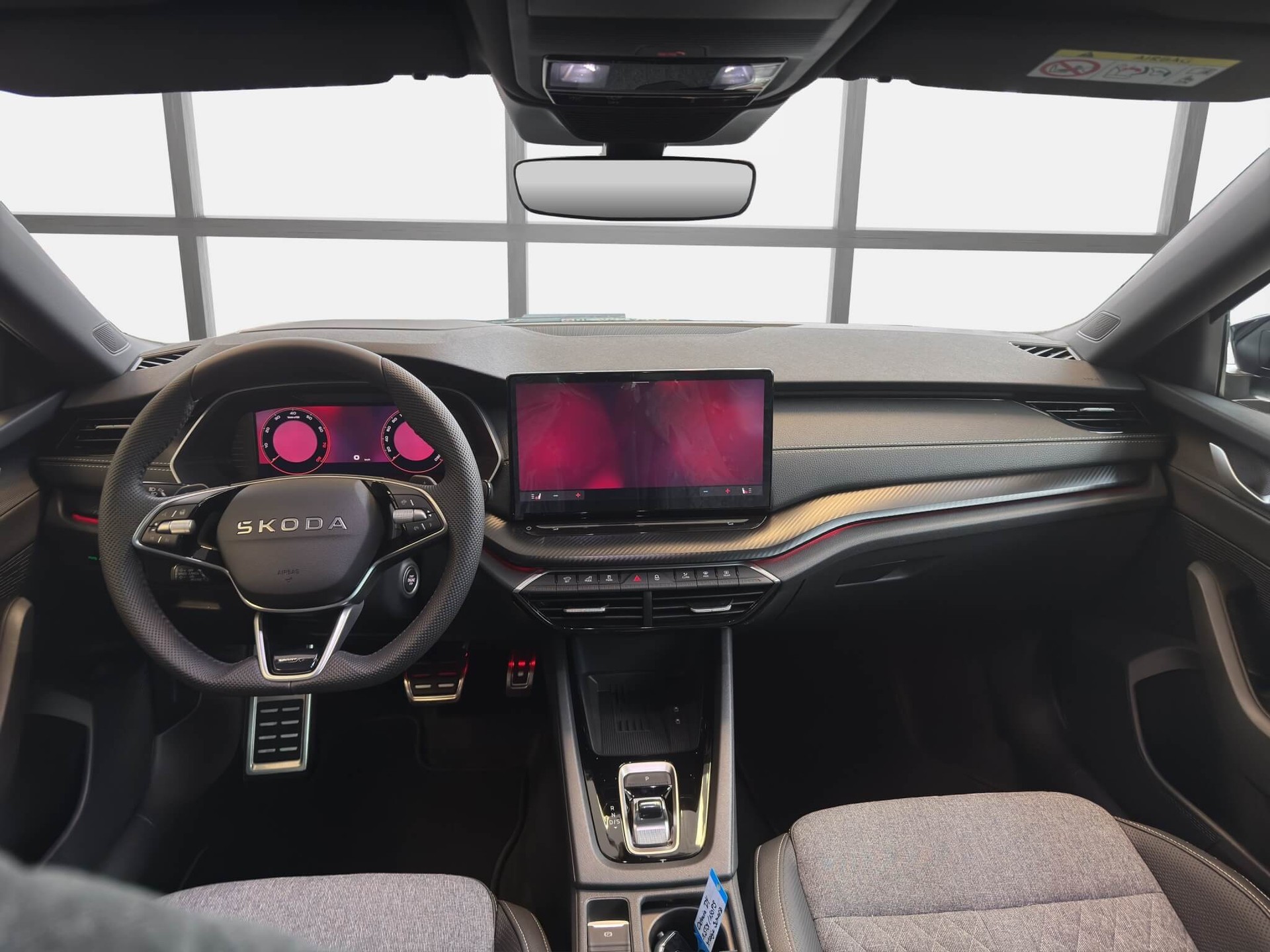 SKODA Octavia Combi 1.5 TSI mHEV DSG Dynamic-image-8