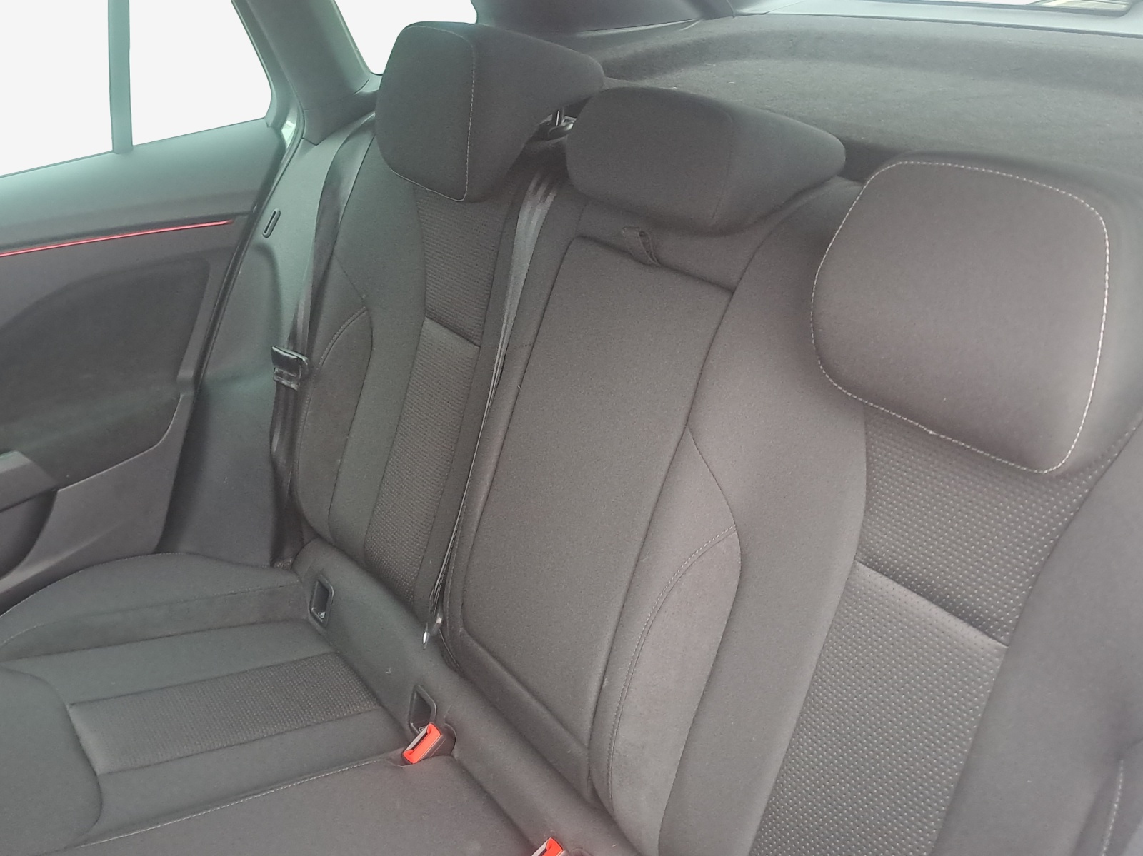 SKODA Kamiq 1.0 TSI Dynamic DSG-image-11