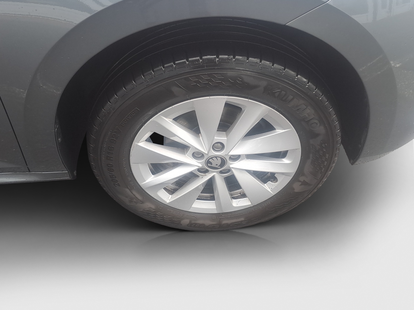 SKODA Kamiq 1.0 TSI Dynamic DSG-image-14