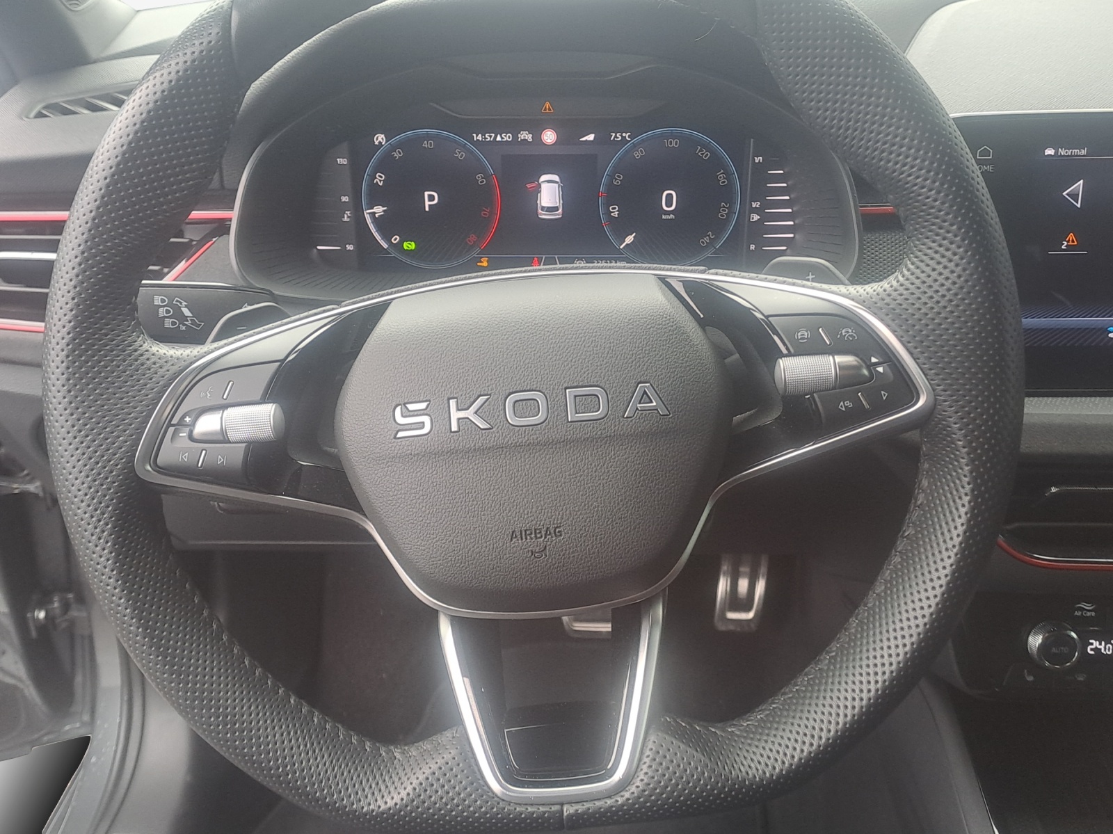 SKODA Kamiq 1.0 TSI Dynamic DSG-image-9
