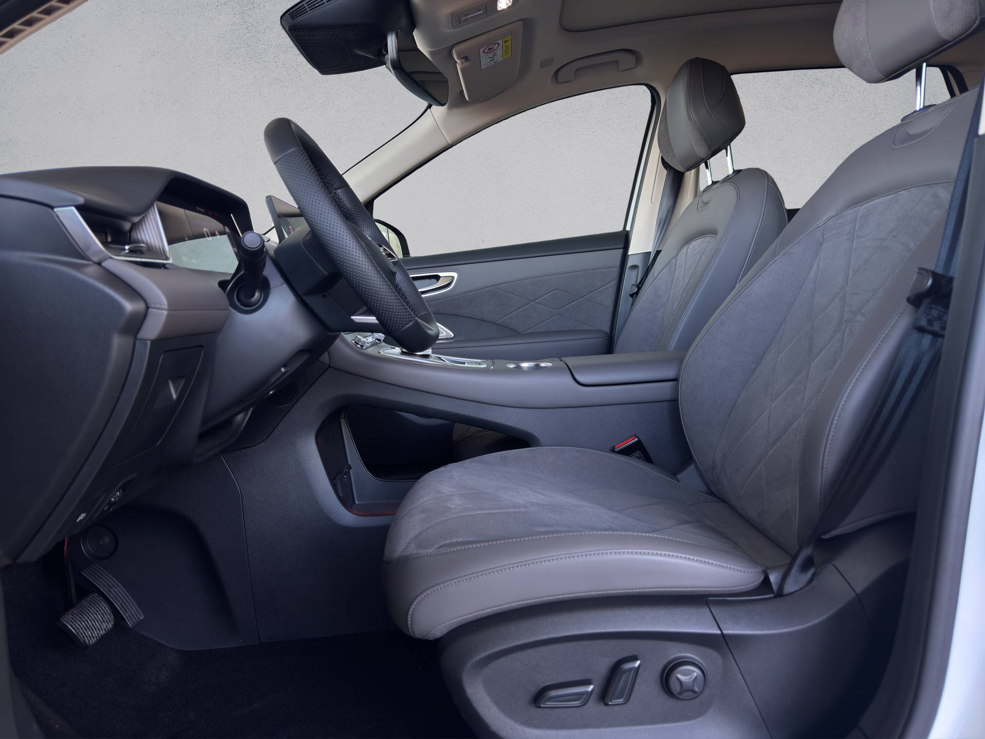 MG S6 EV 77 kWh Luxury 4WD-image-7