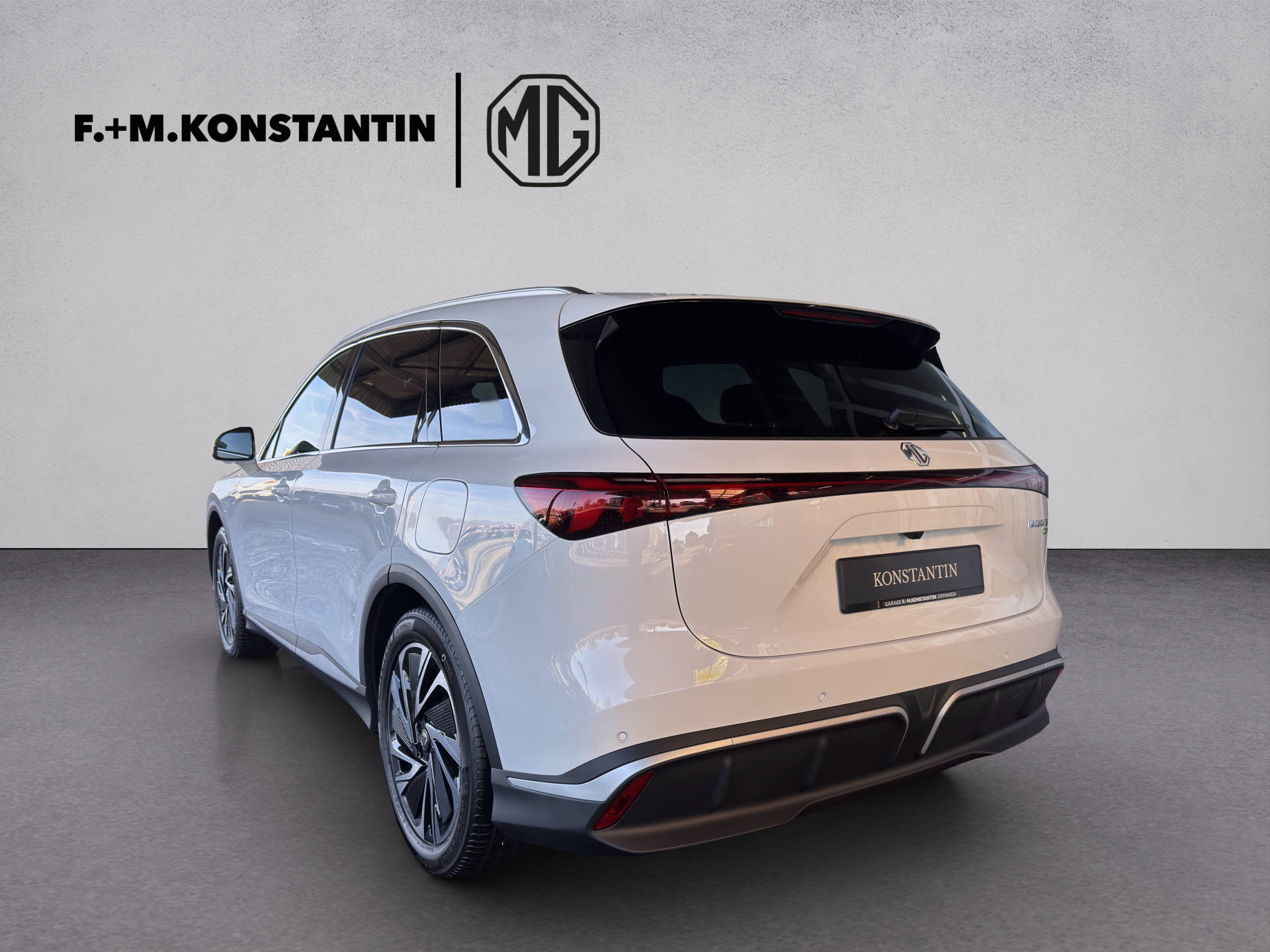 MG S6 EV 77 kWh Luxury 4WD-image-4