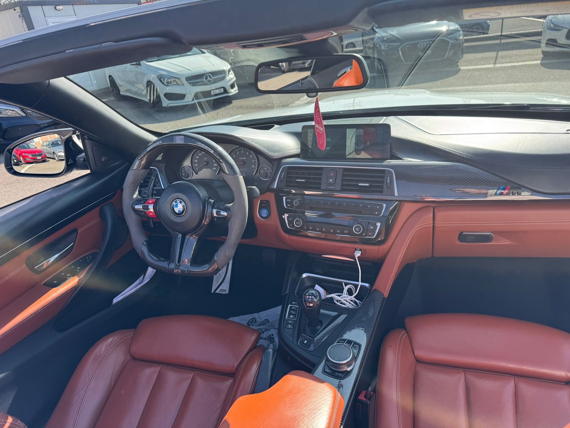 BMW M4 Cabriolet Competition DKG-image-9