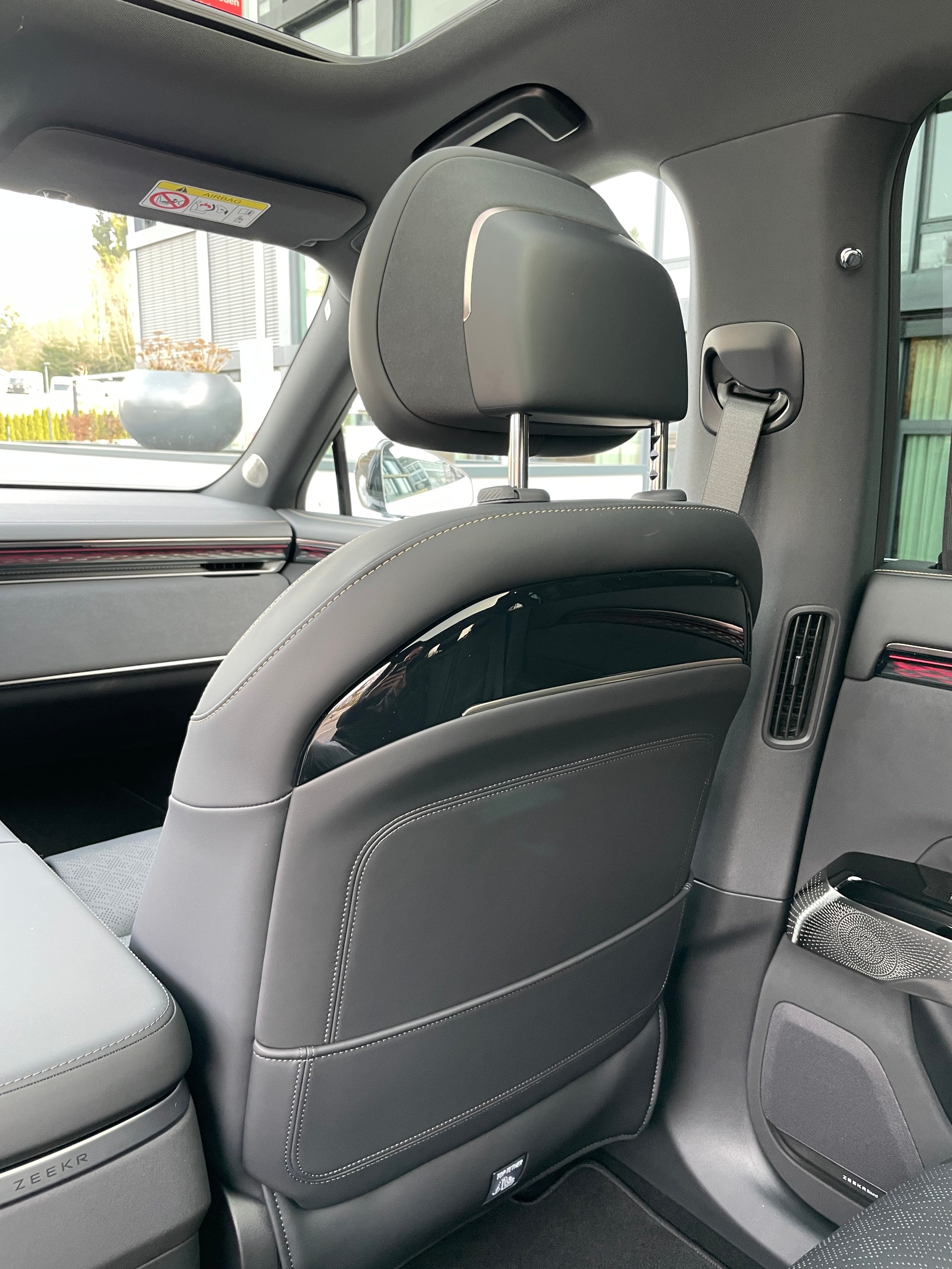 ZEEKR 7X Privilege AWD mit Comfort inkl. Cockpit Paket mit AHK-image-21
